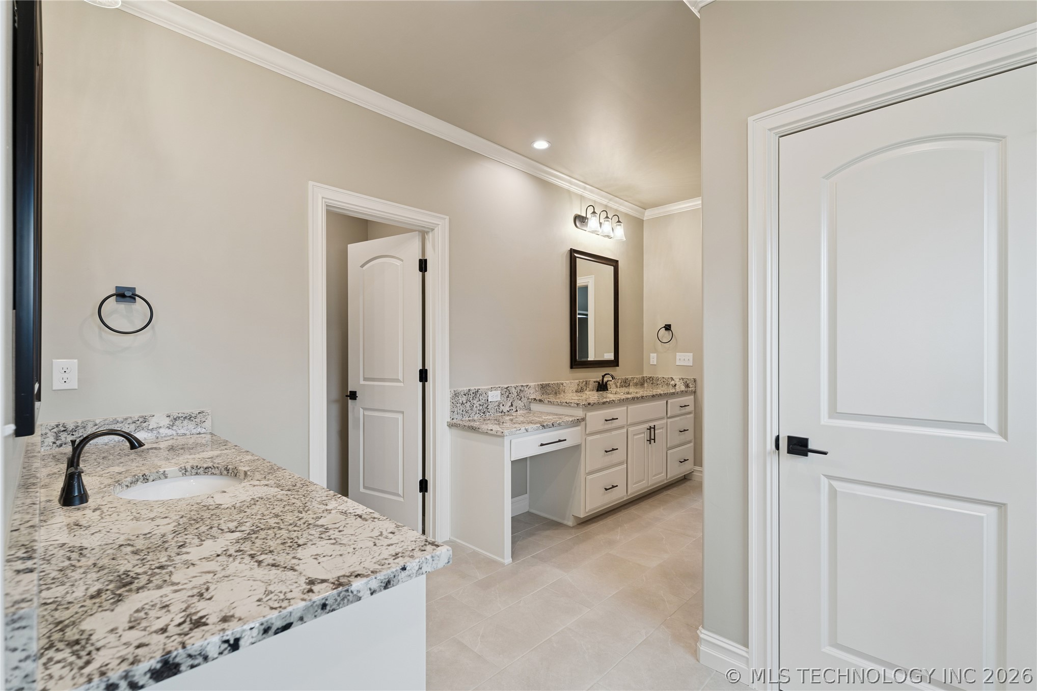 10924 N 81st East Place Property Photo 20