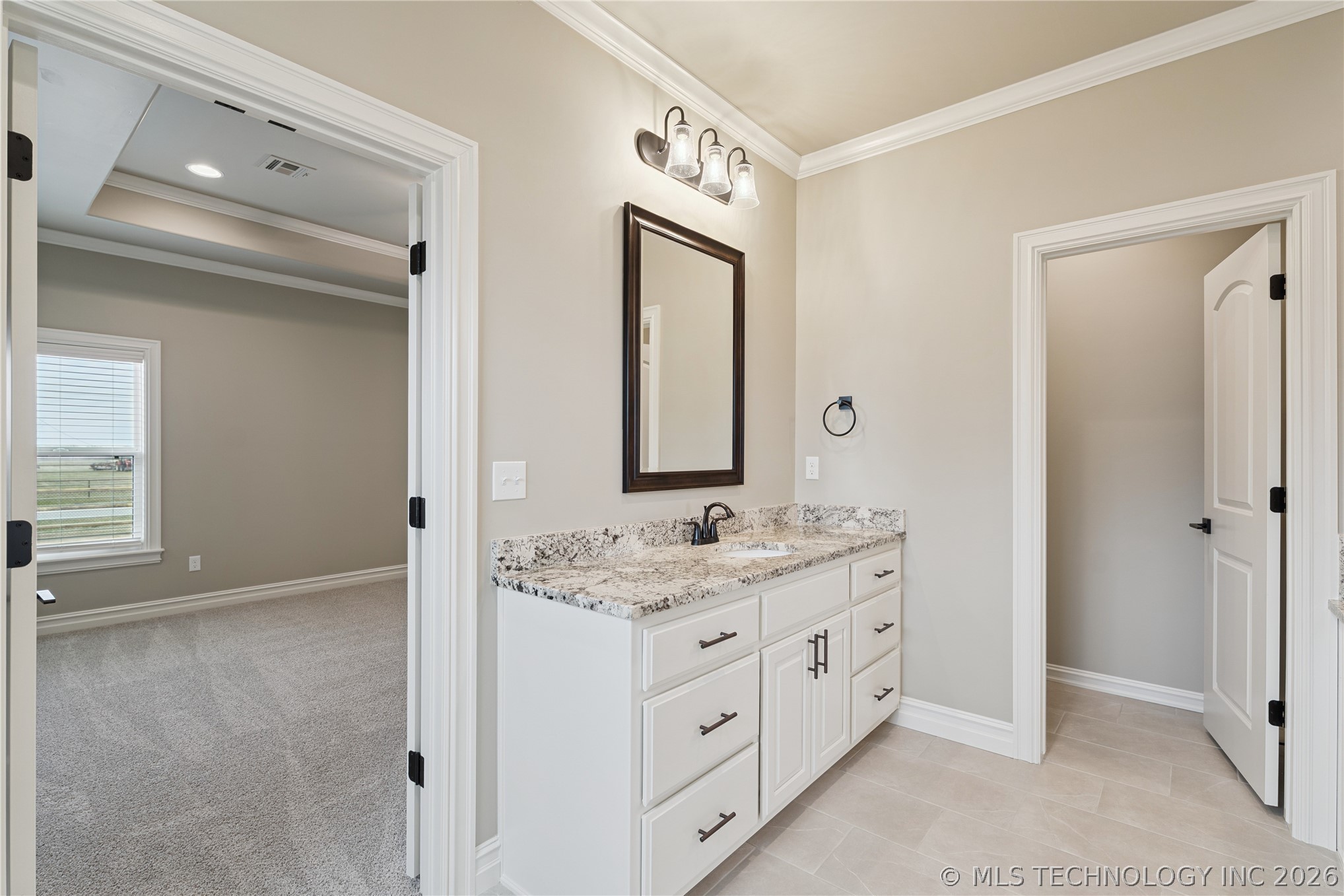 10924 N 81st East Place Property Photo 21