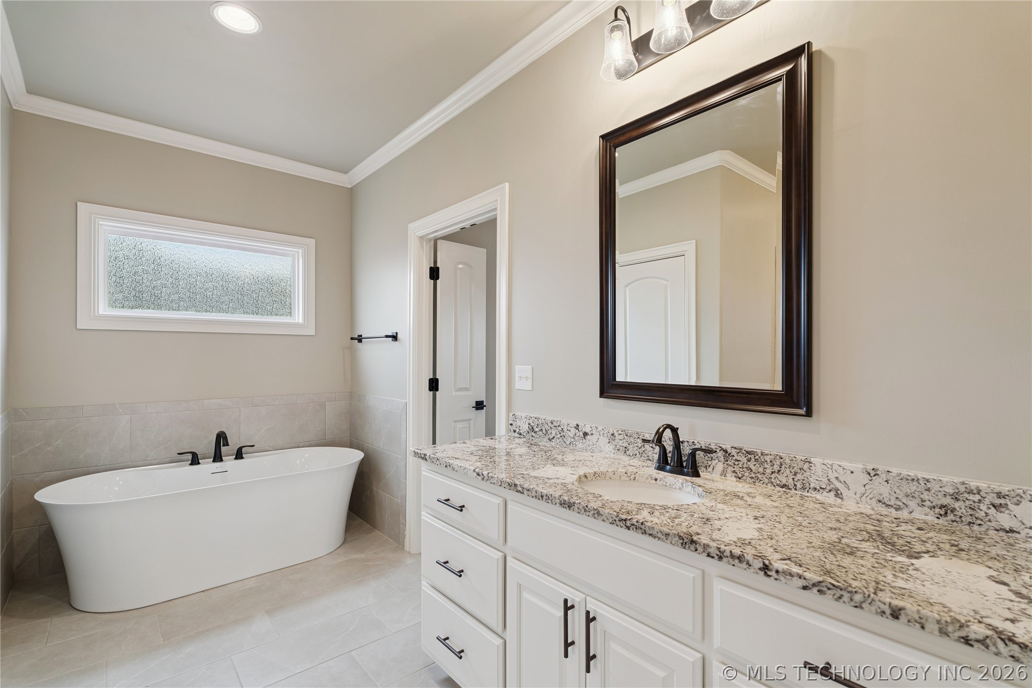 10924 N 81st East Place Property Photo 22