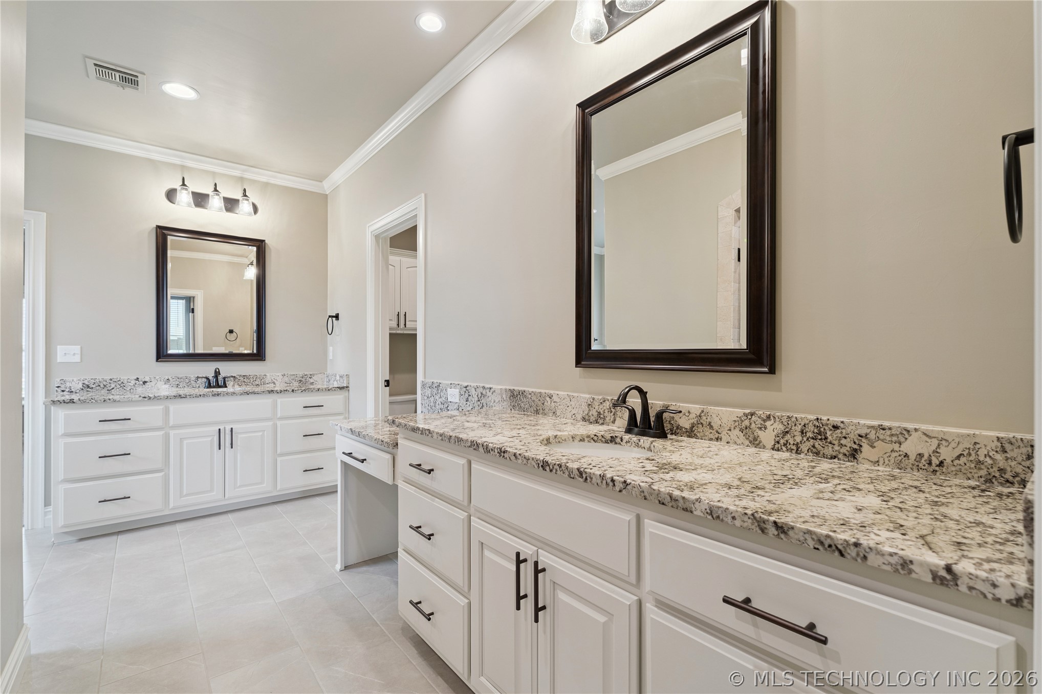 10924 N 81st East Place Property Photo 24