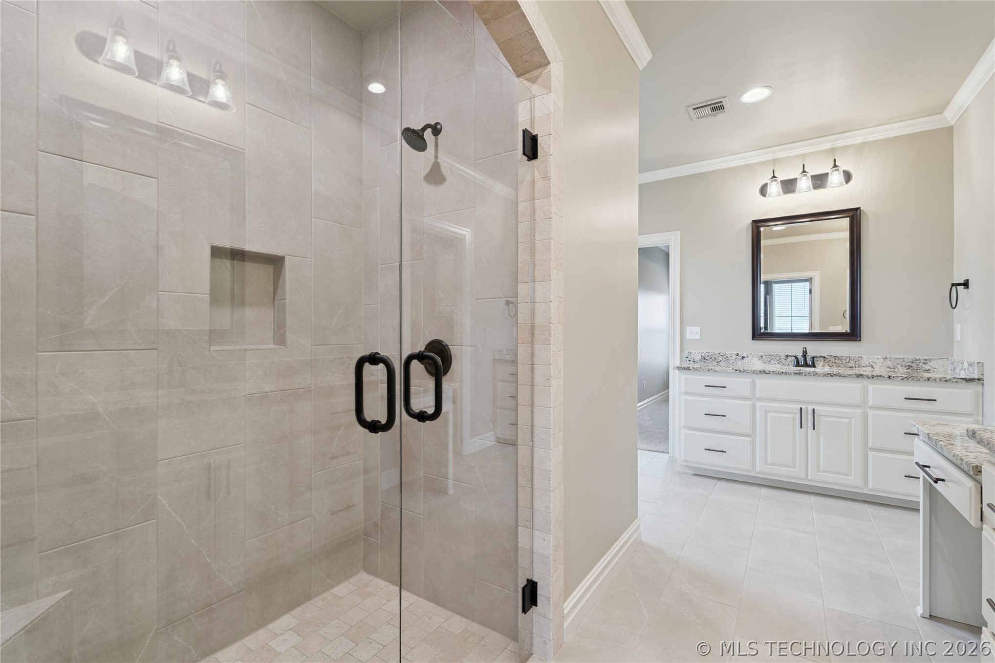 10924 N 81st East Place Property Photo 25