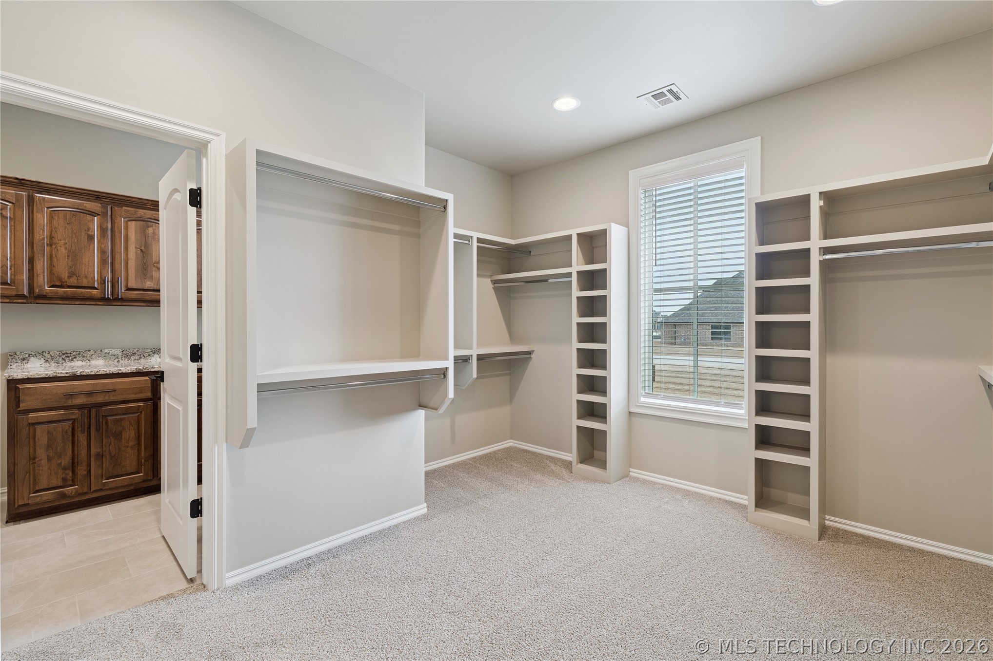 10924 N 81st East Place Property Photo 28