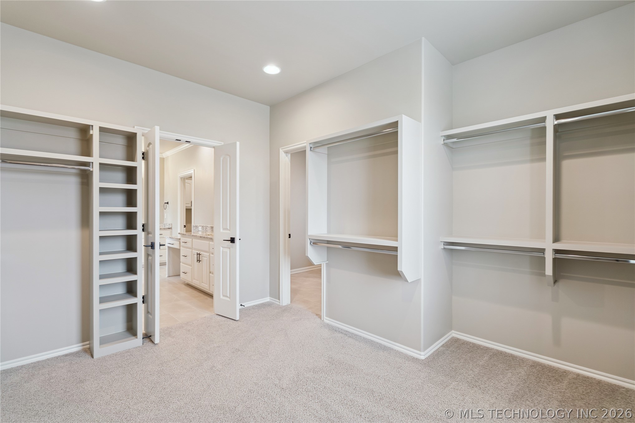 10924 N 81st East Place Property Photo 29