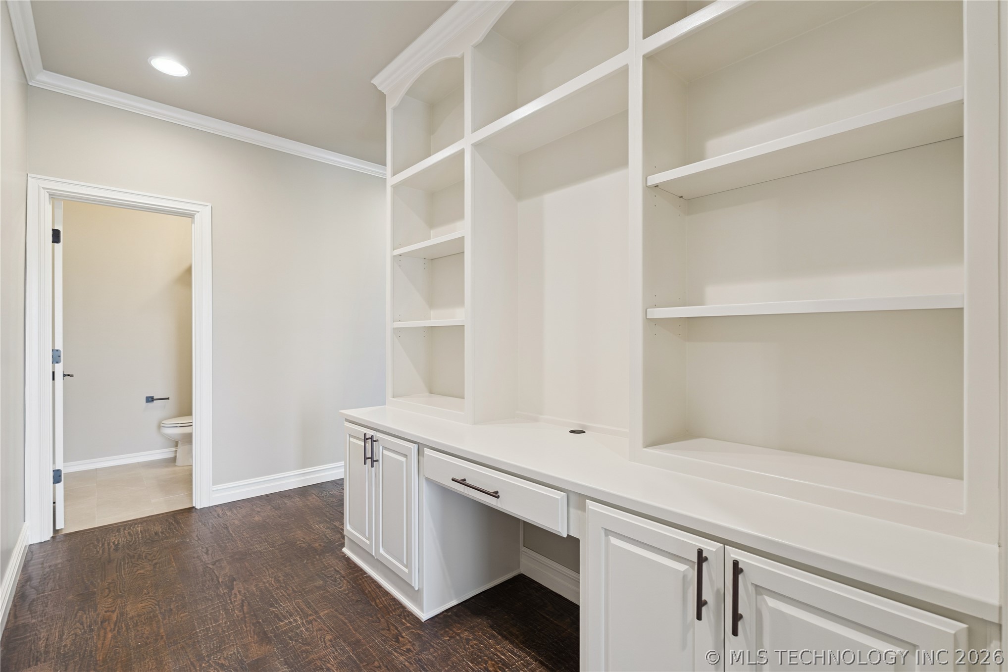 10924 N 81st East Place Property Photo 34