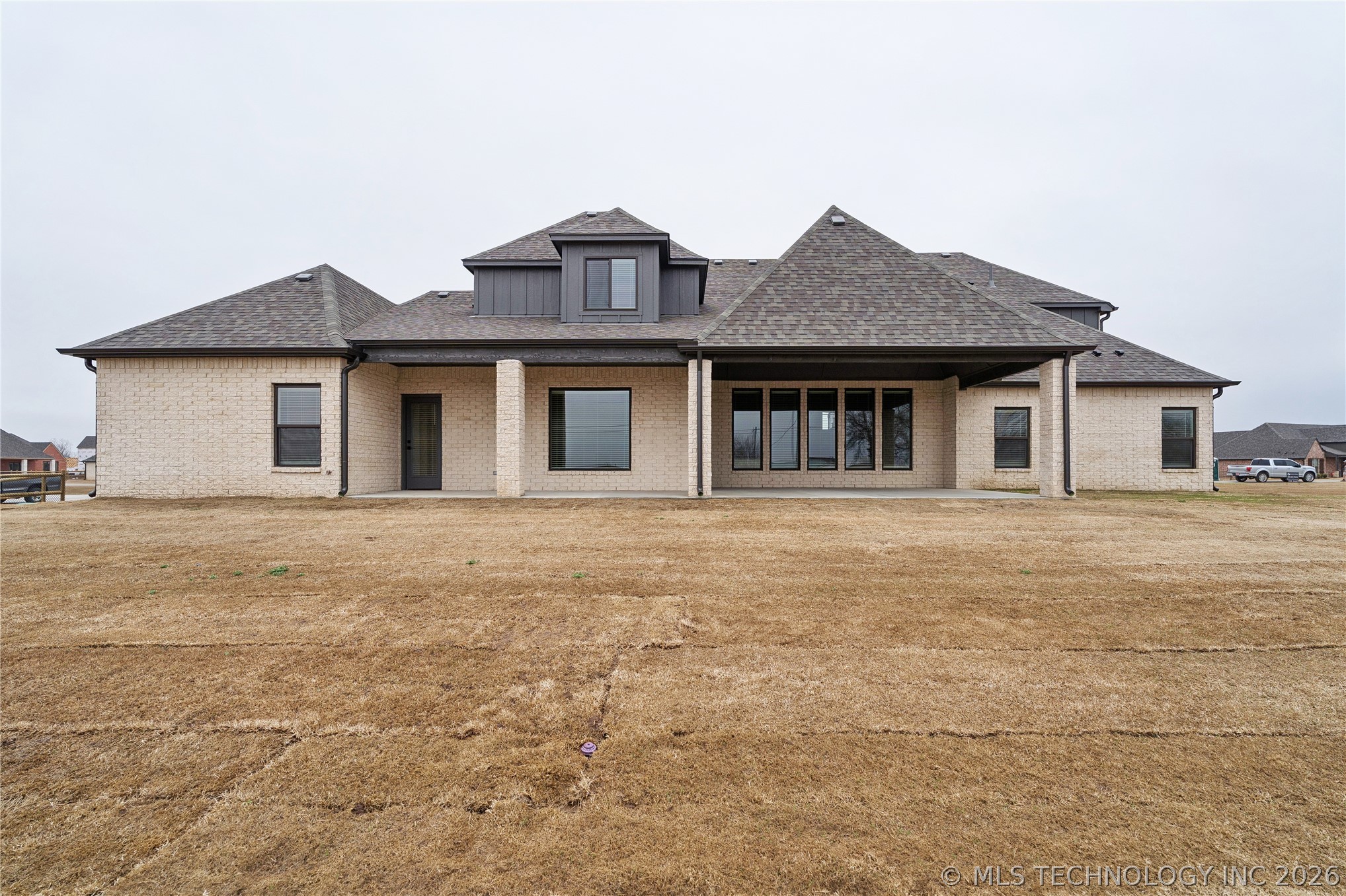 10924 N 81st East Place Property Photo 66