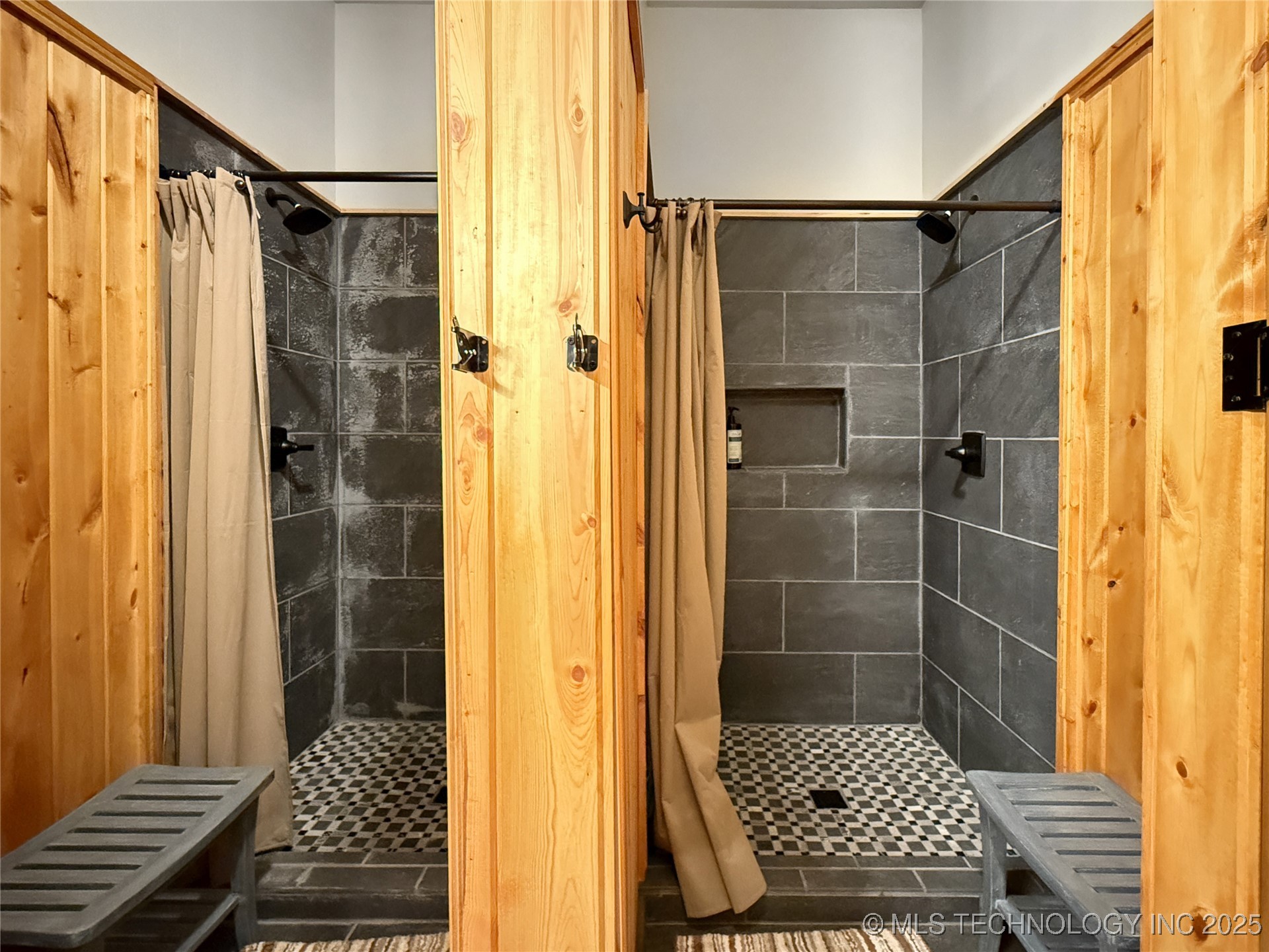 5077 N 384 Road Property Photo 16