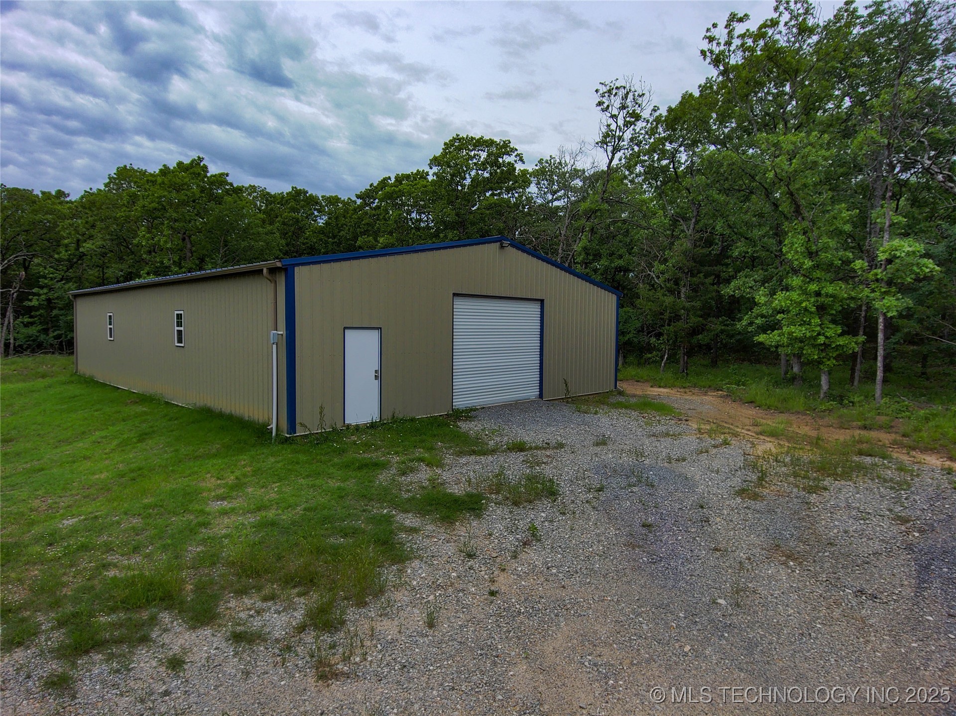 5077 N 384 Road Property Photo 20
