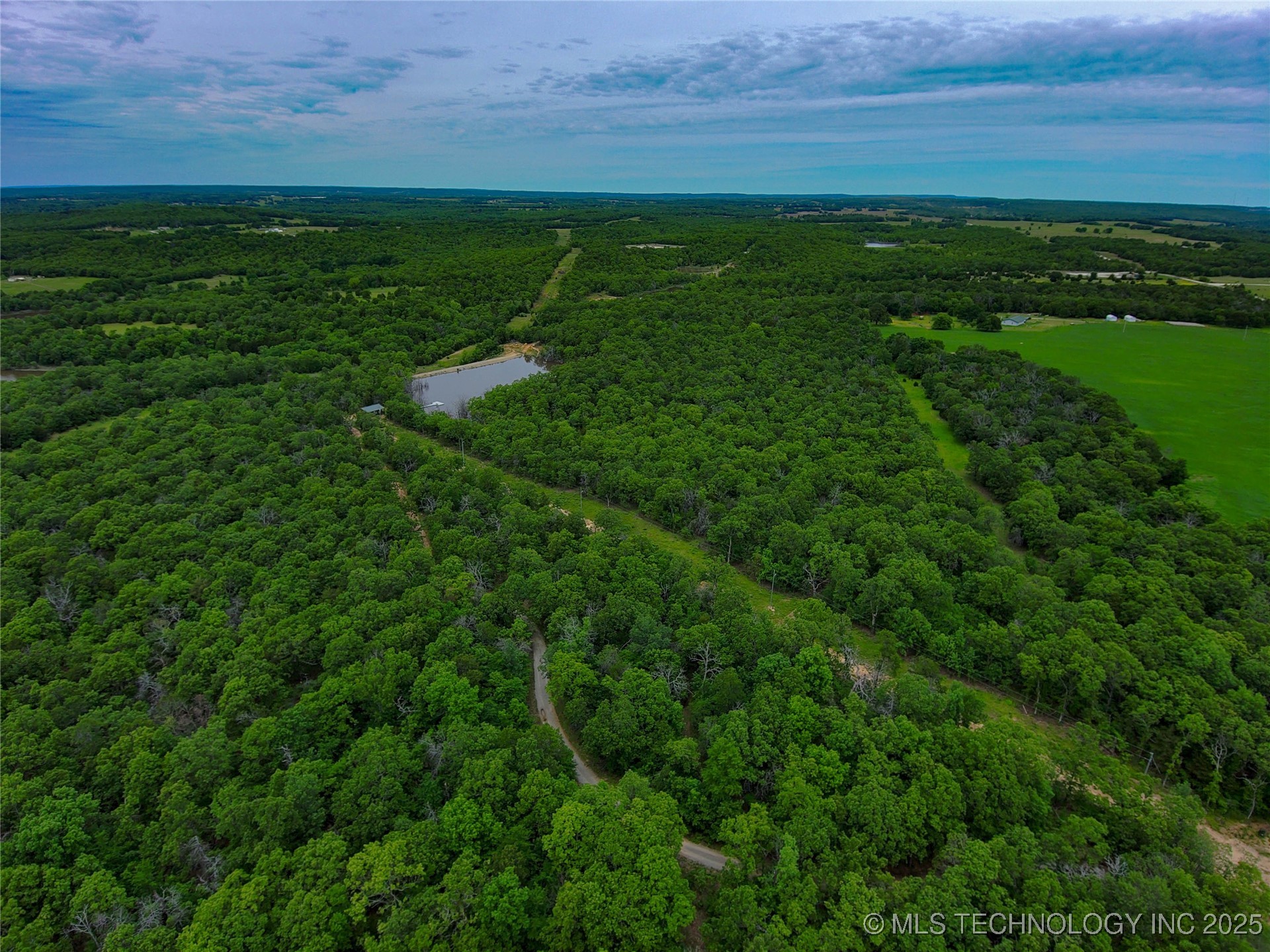 5077 N 384 Road Property Photo 36