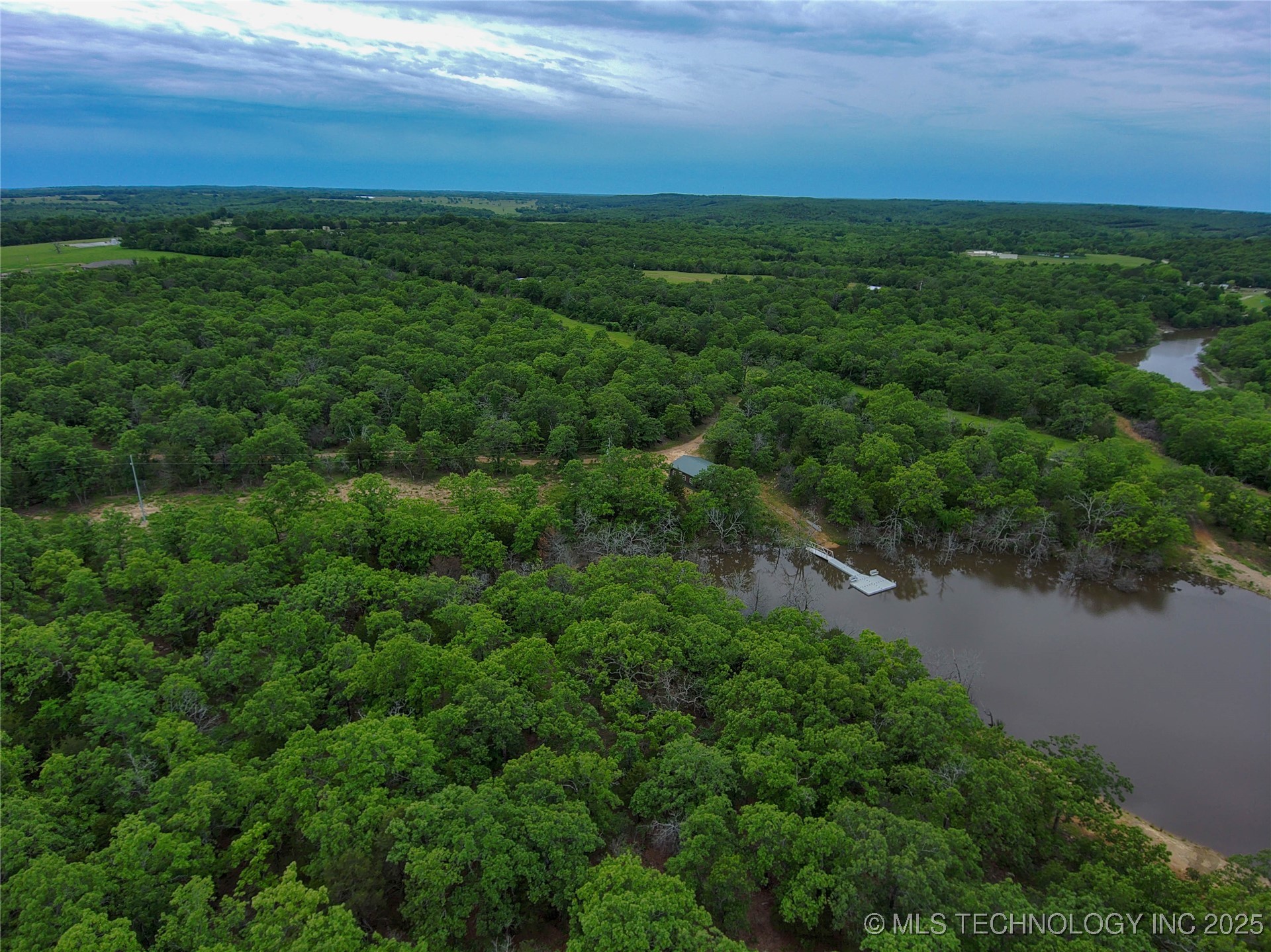 5077 N 384 Road Property Photo 53