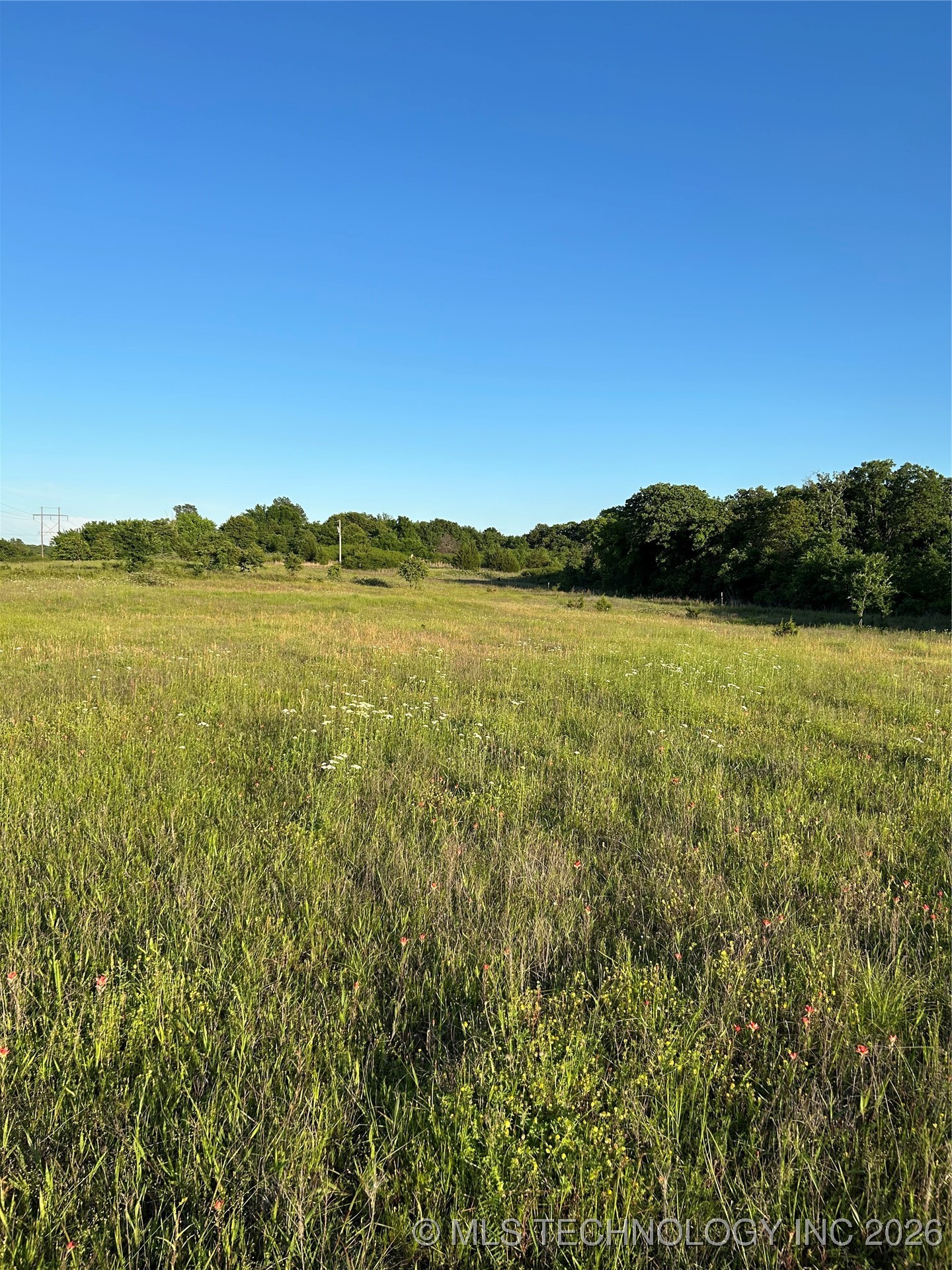 S 401 Street West Property Photo 3