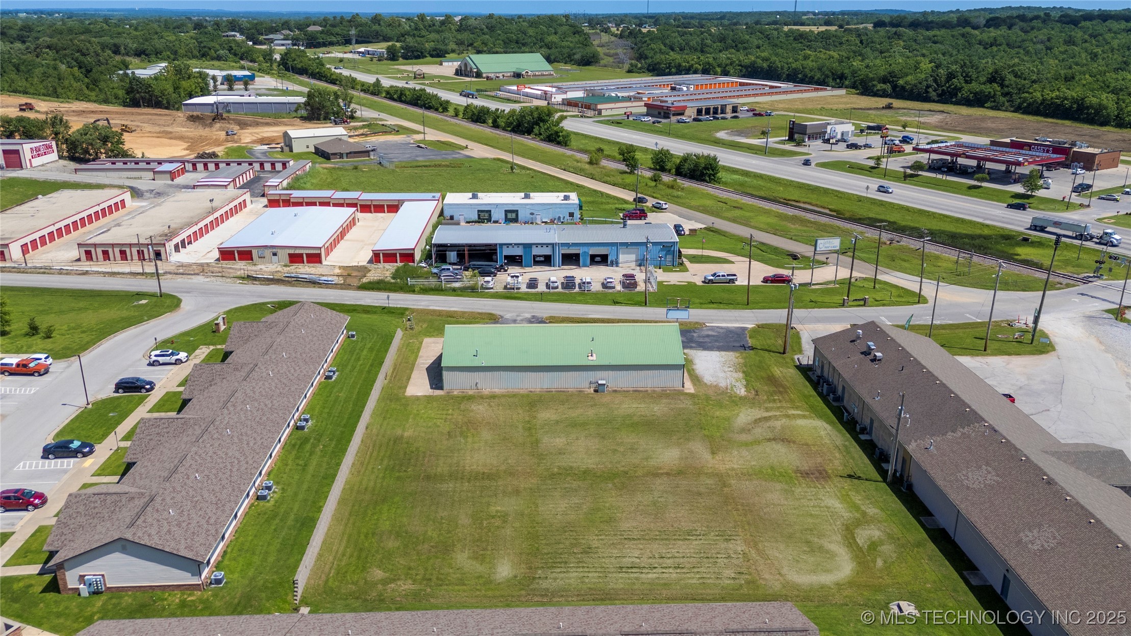 26400 E 111th Street S Property Photo 7