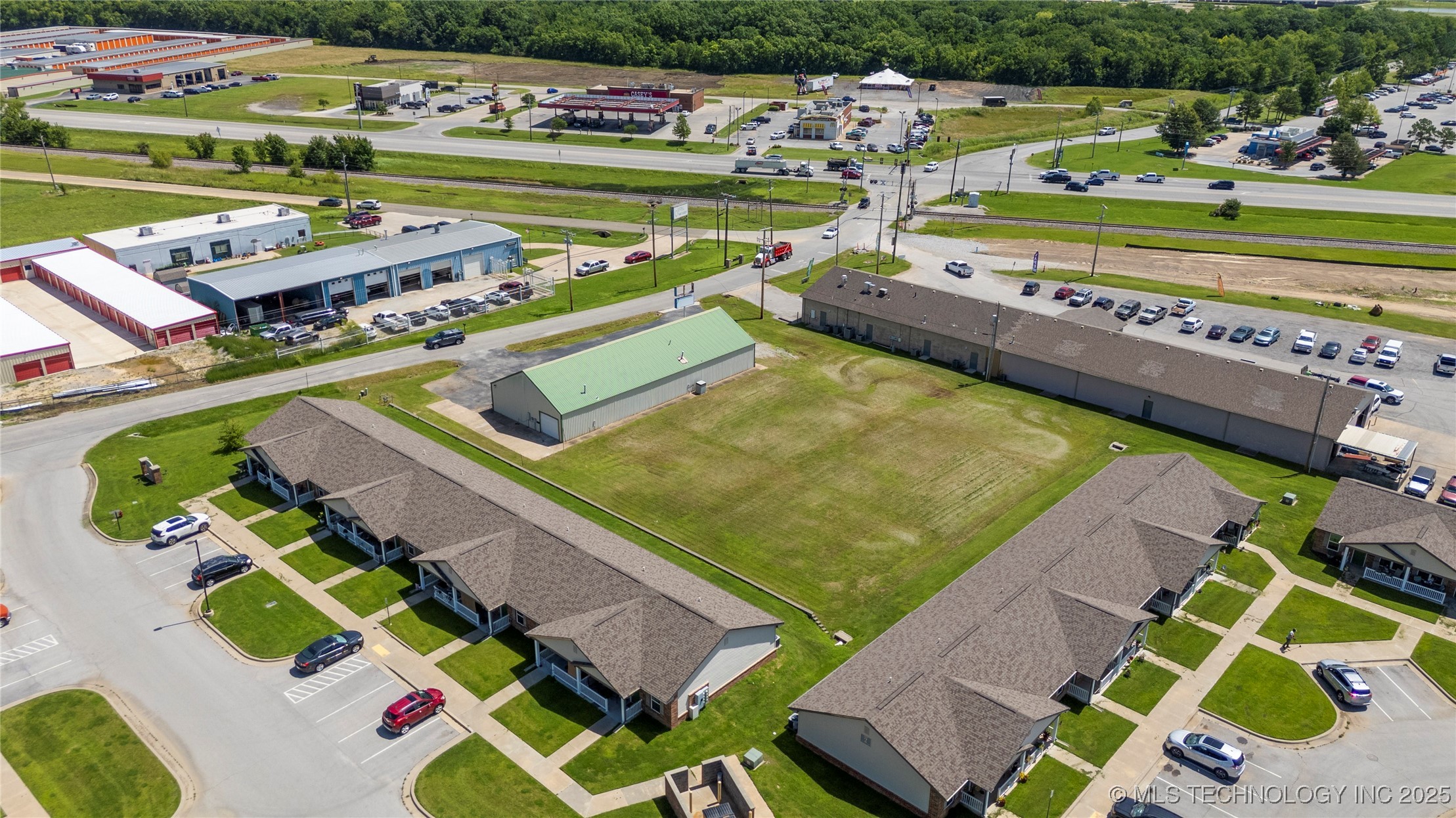 26400 E 111th Street S Property Photo 9