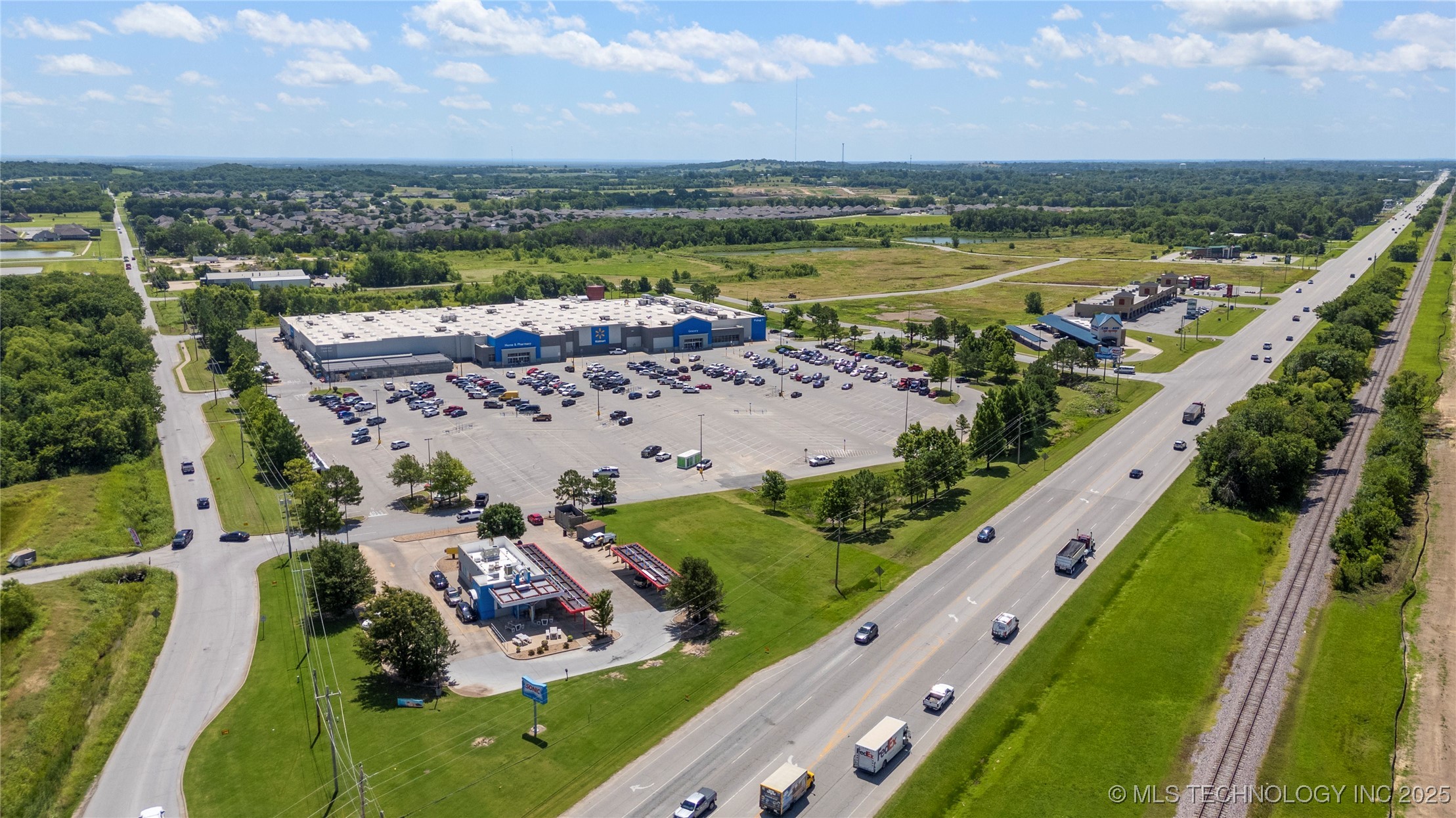 26400 E 111th Street S Property Photo 15