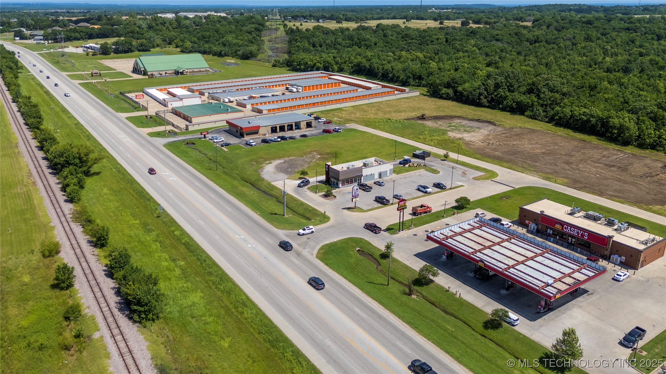 26400 E 111th Street S Property Photo 16