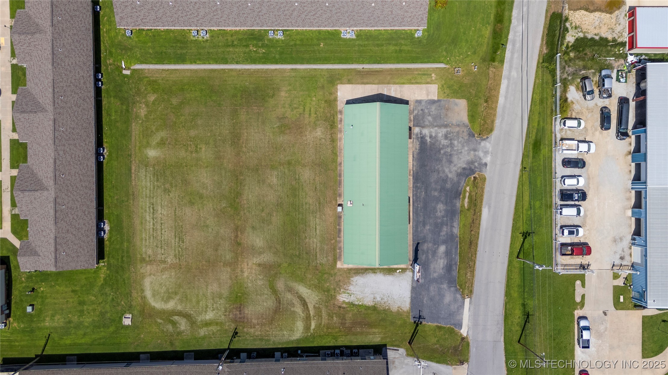 26400 E 111th Street S Property Photo 17