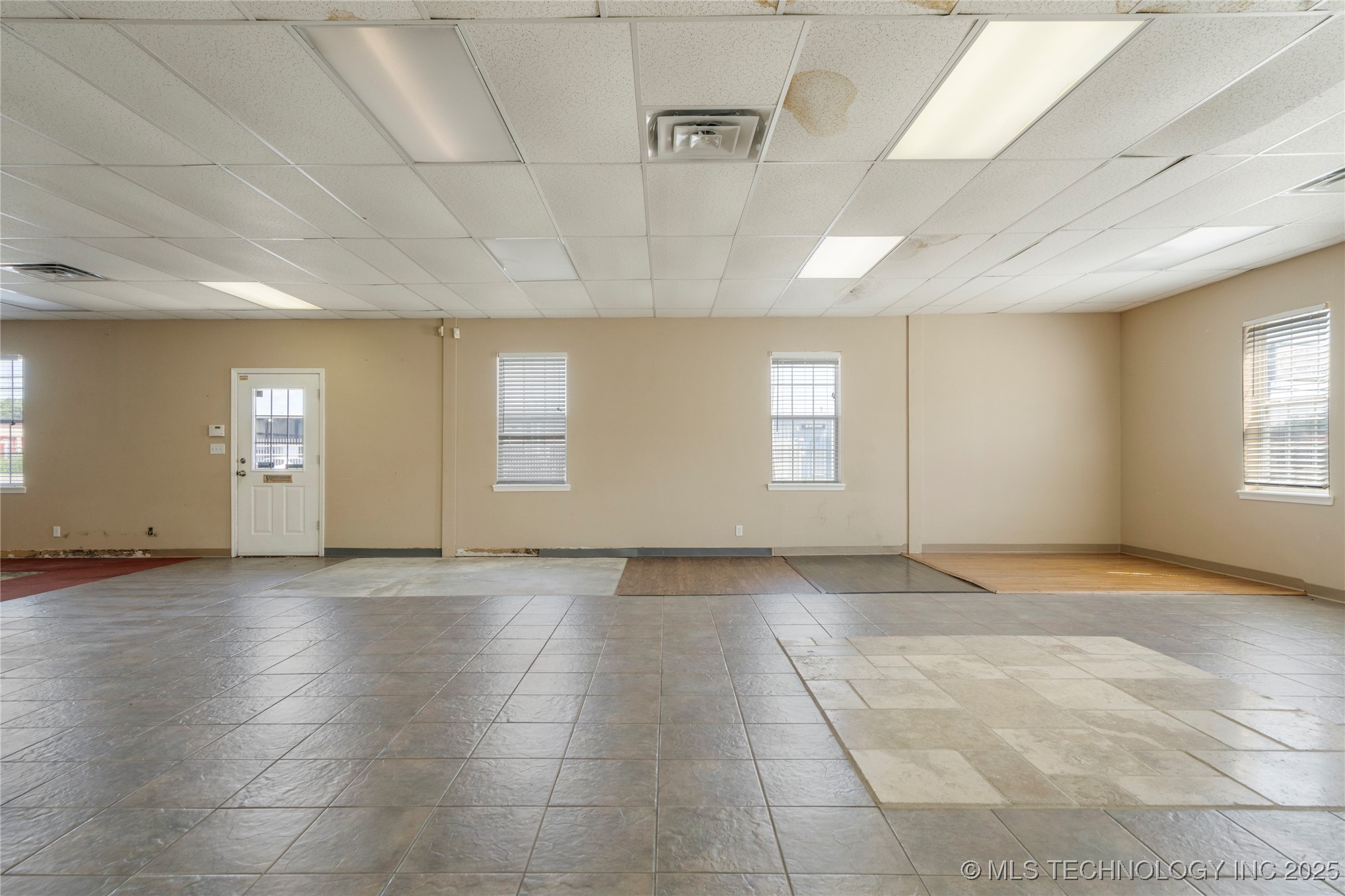 26400 E 111th Street S Property Photo 25