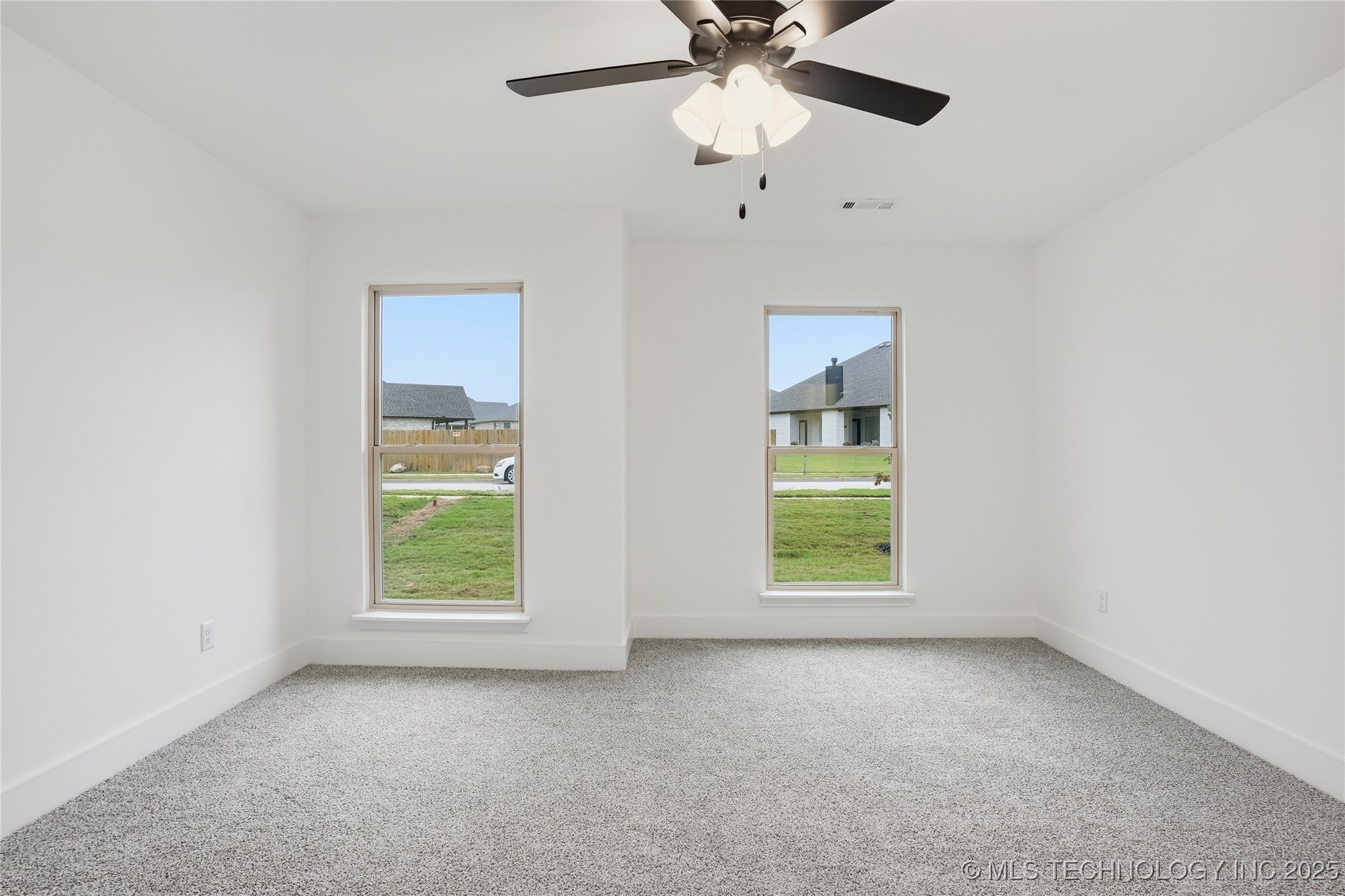 12910 S 20th Place E Property Photo 14