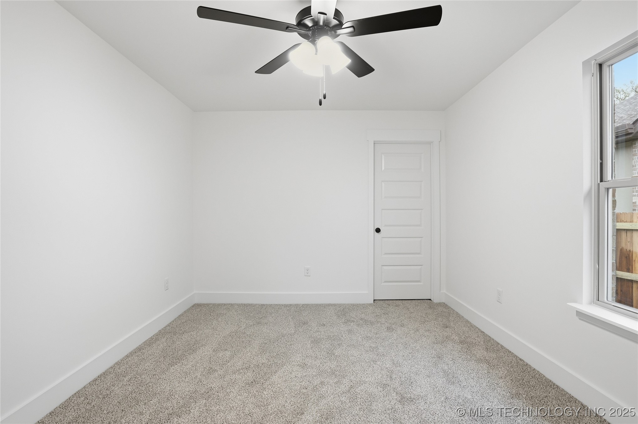 12910 S 20th Place E Property Photo 18