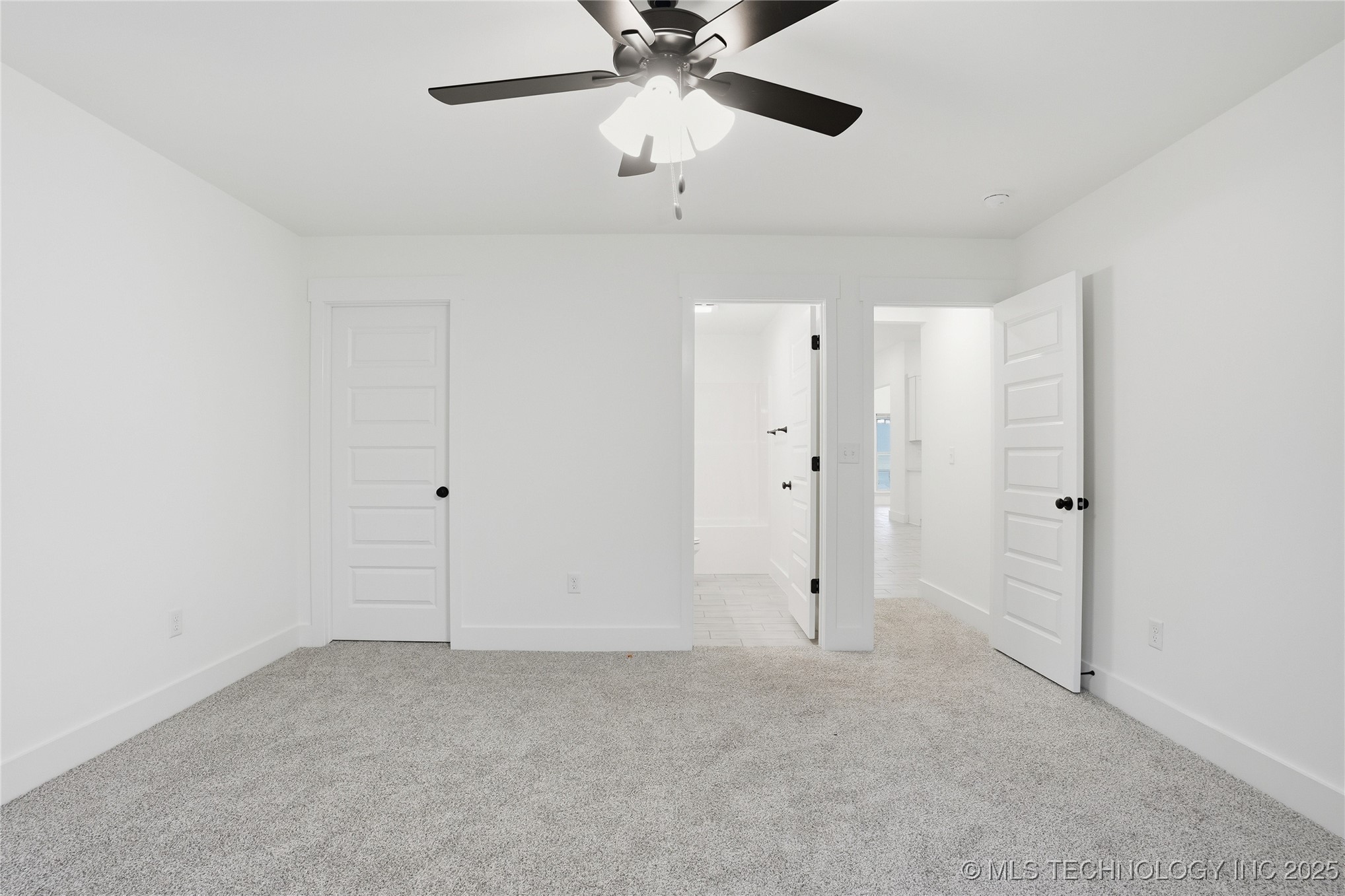 12910 S 20th Place E Property Photo 22