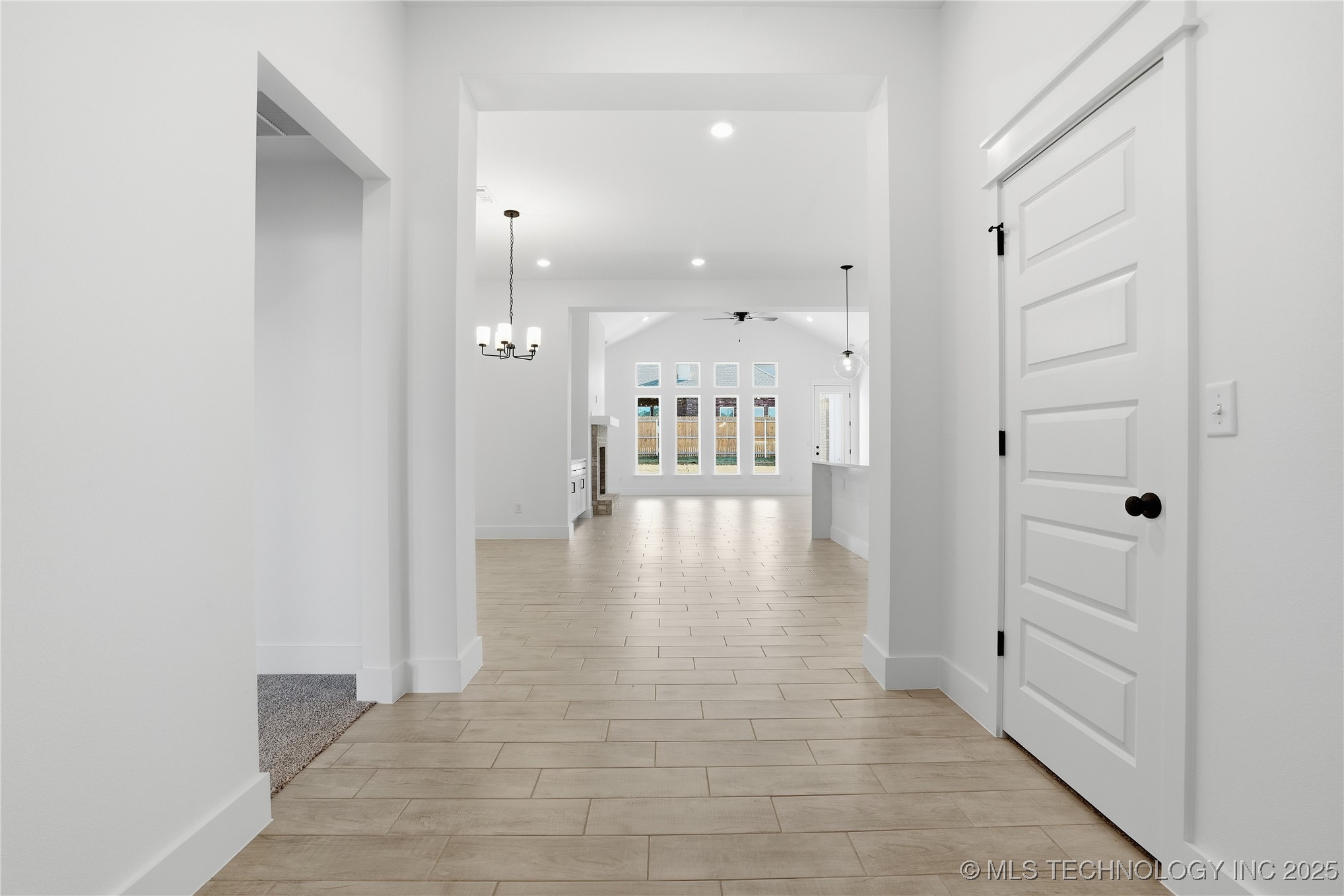 2052 E 129th Place S Property Photo 5