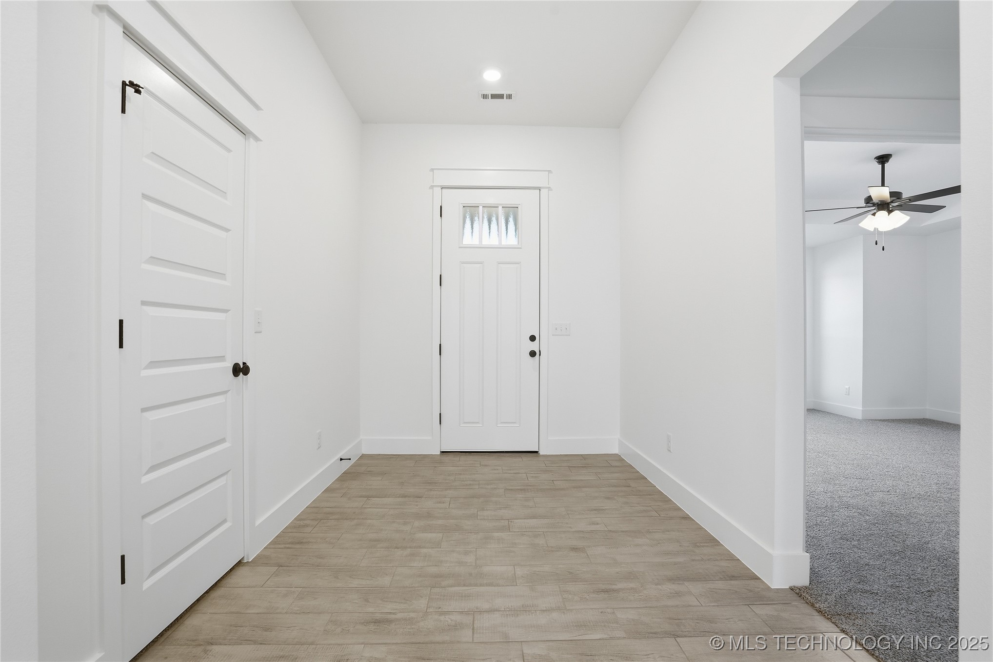 2052 E 129th Place S Property Photo 6