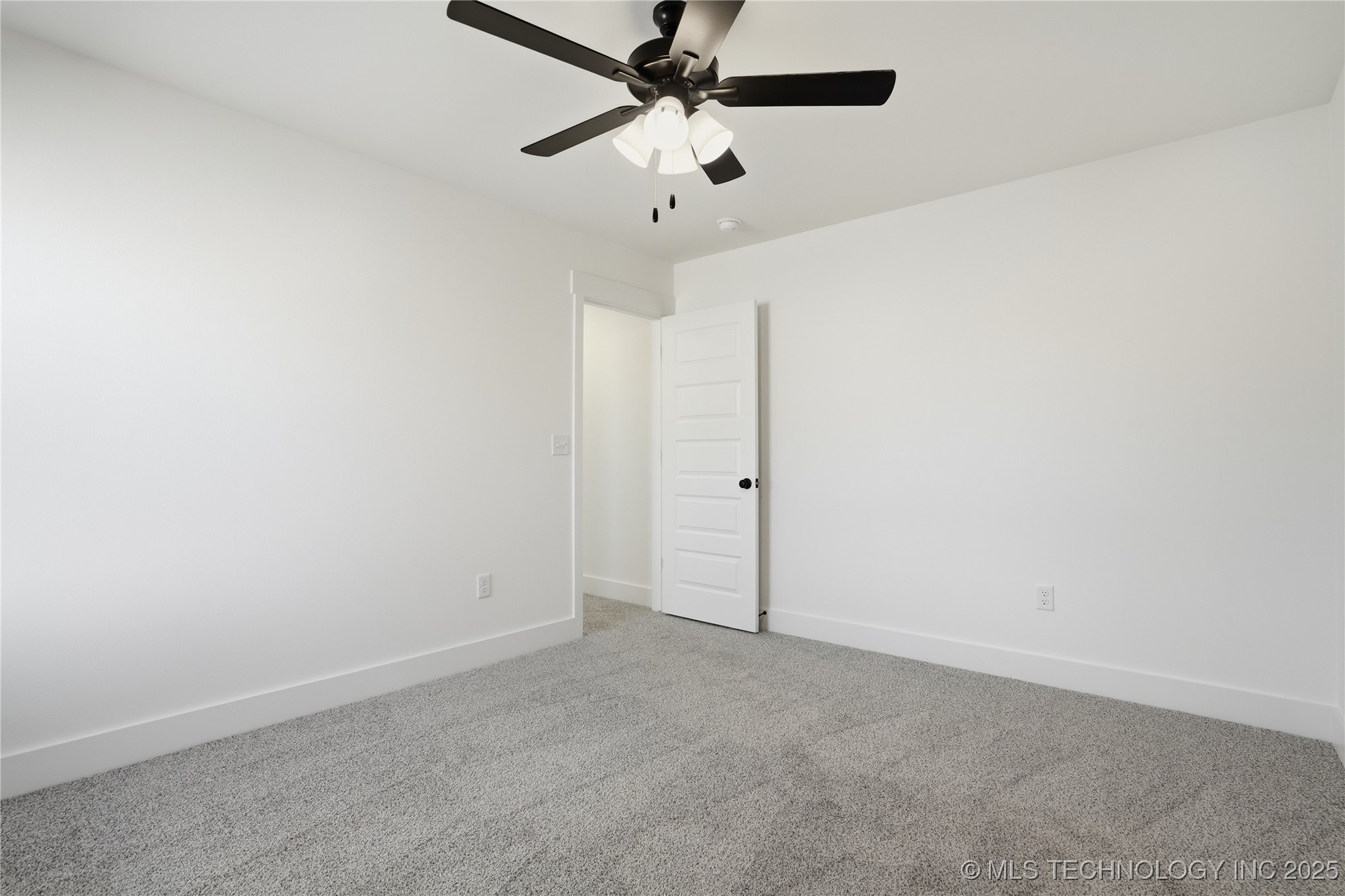 2052 E 129th Place S Property Photo 25