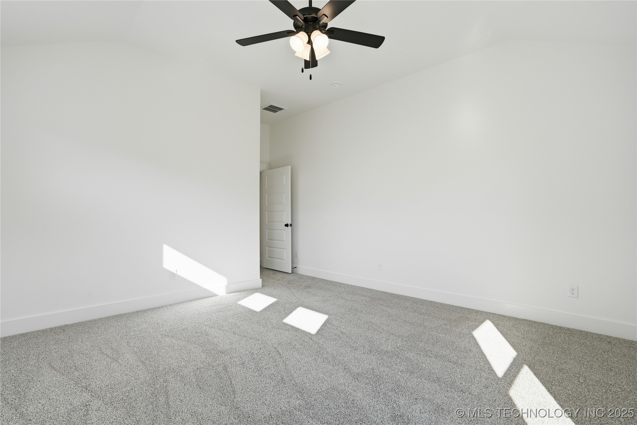 2052 E 129th Place S Property Photo 31