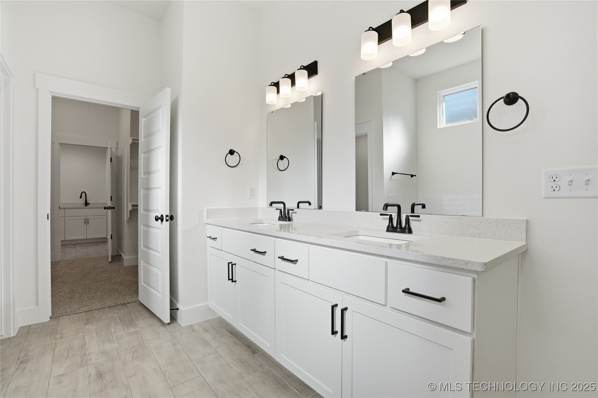 2052 E 129th Place S Property Photo 33