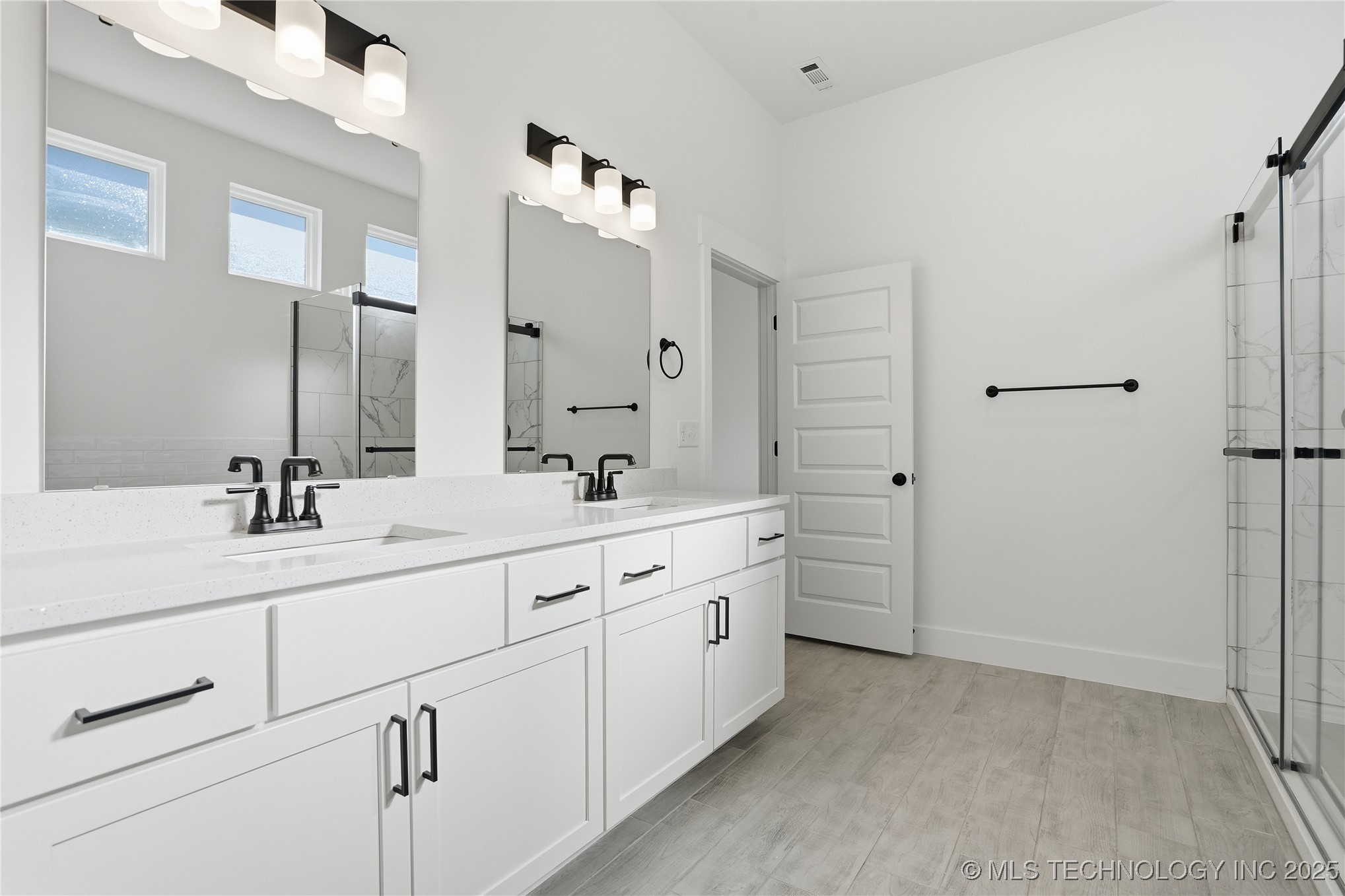 2052 E 129th Place S Property Photo 35