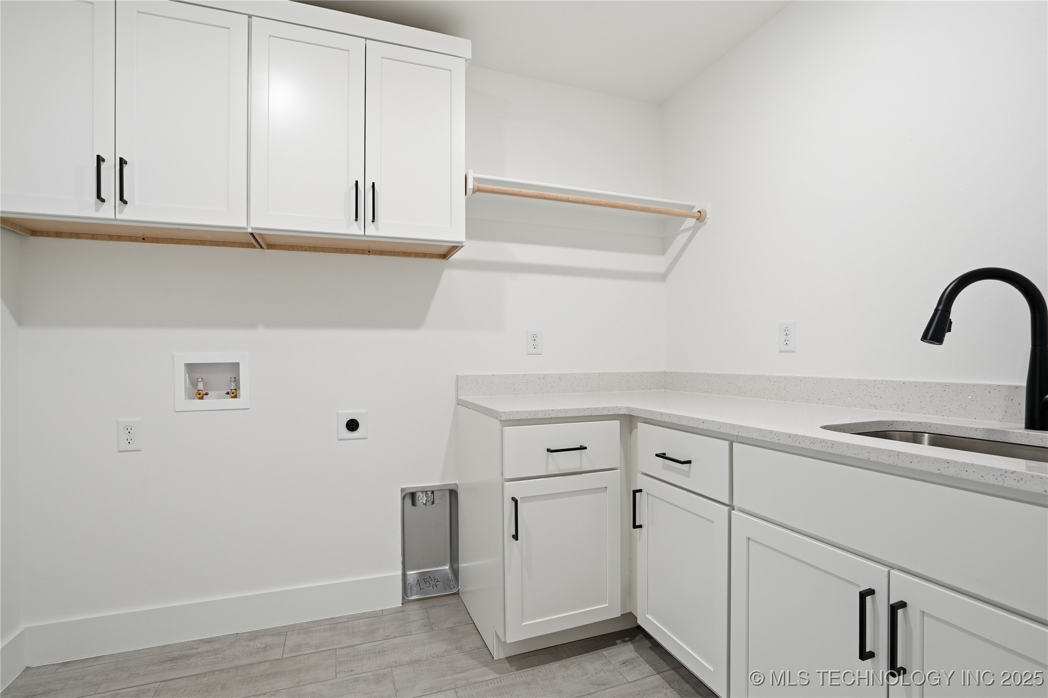 2052 E 129th Place S Property Photo 38