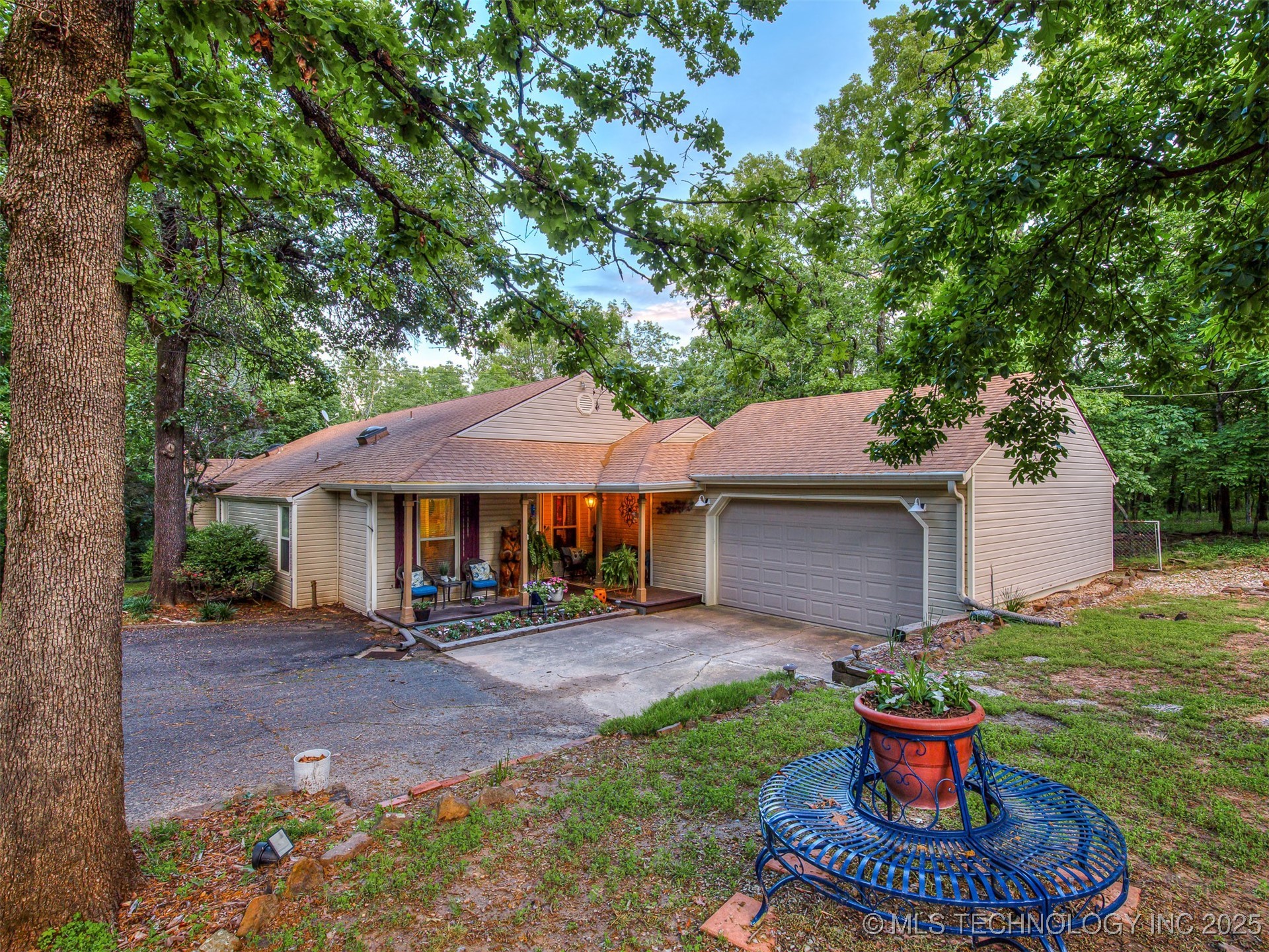 34052 E 703 Road Property Photo 4