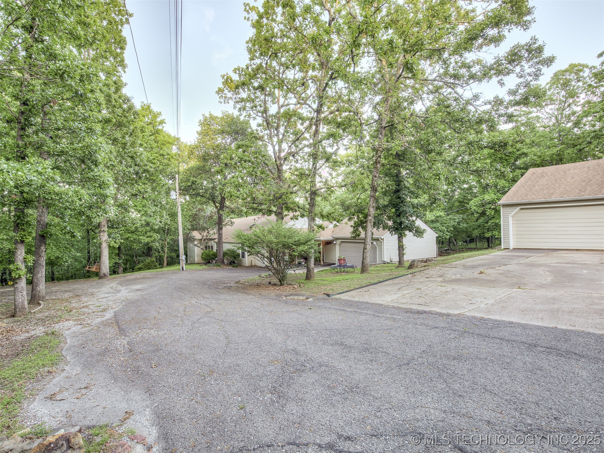 34052 E 703 Road Property Photo 81