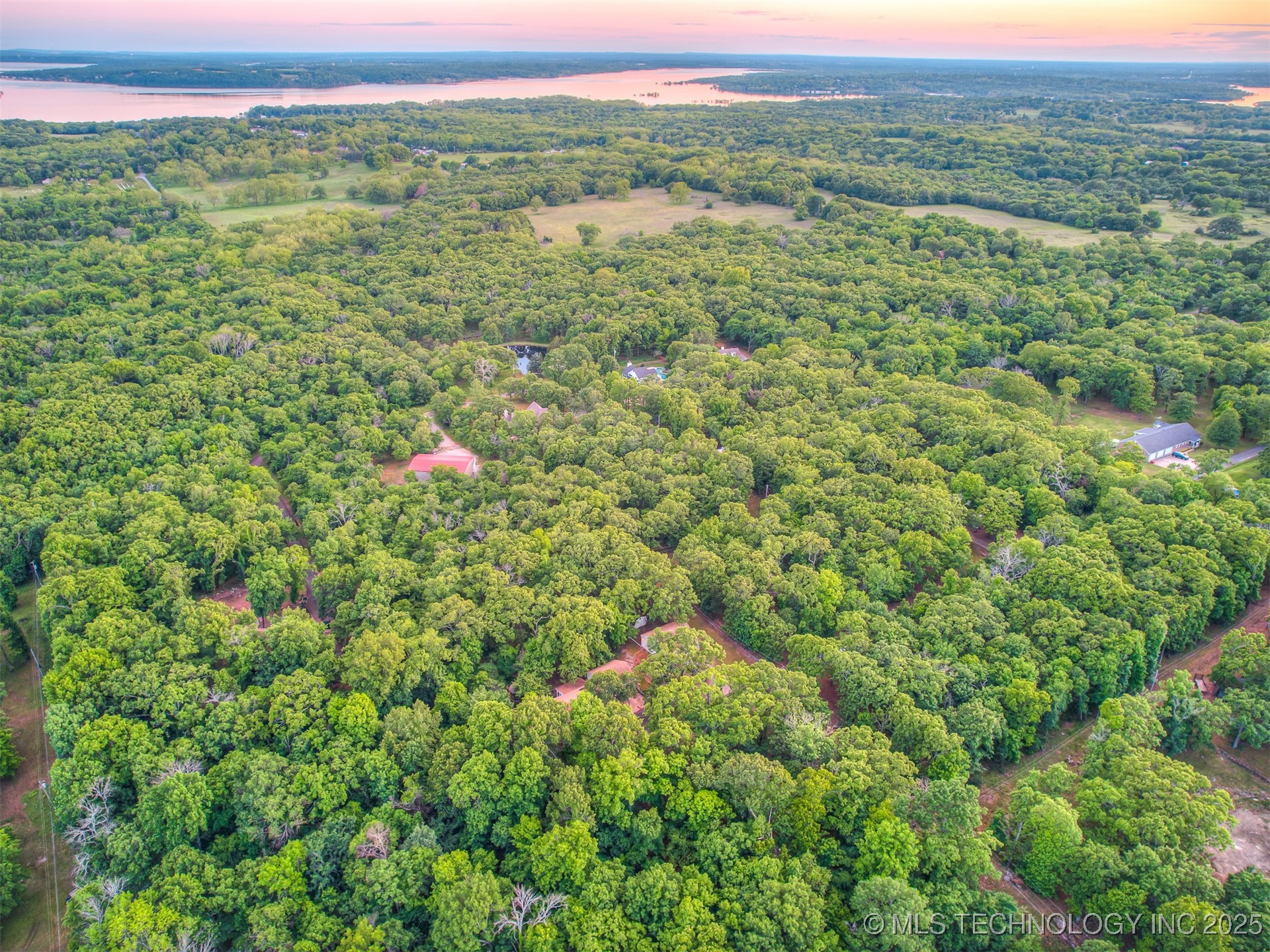 34052 E 703 Road Property Photo 89