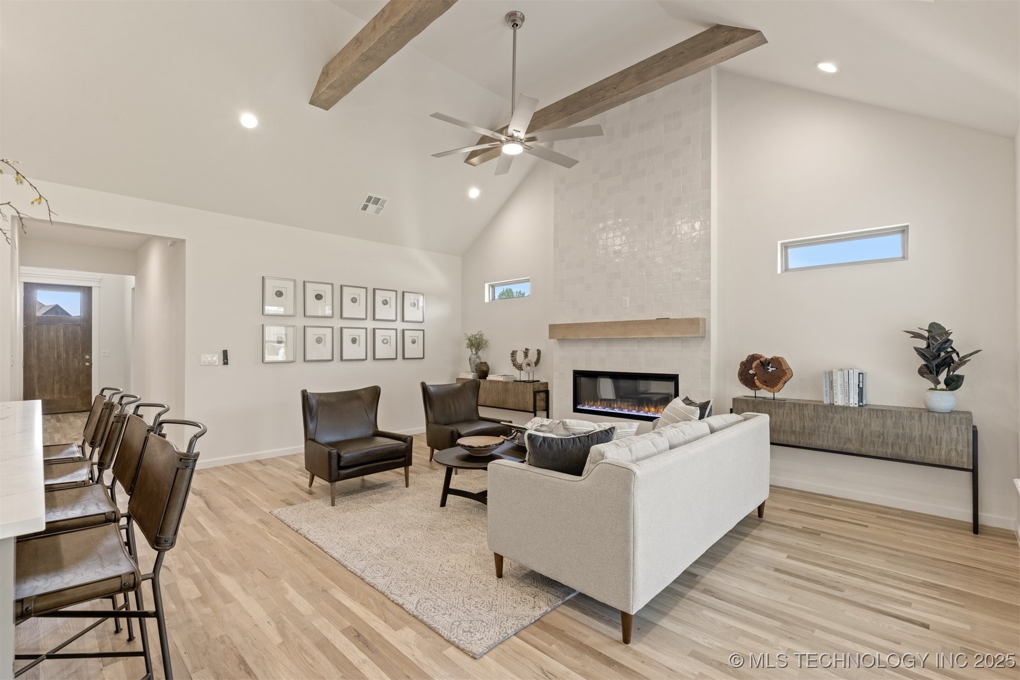 1331 N Beech Street Property Photo 12