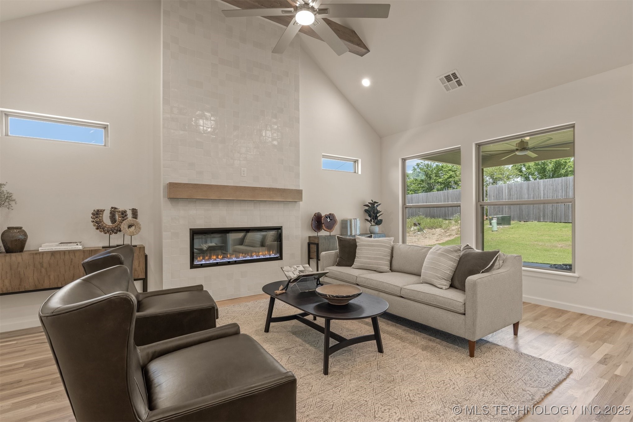 1331 N Beech Street Property Photo 14