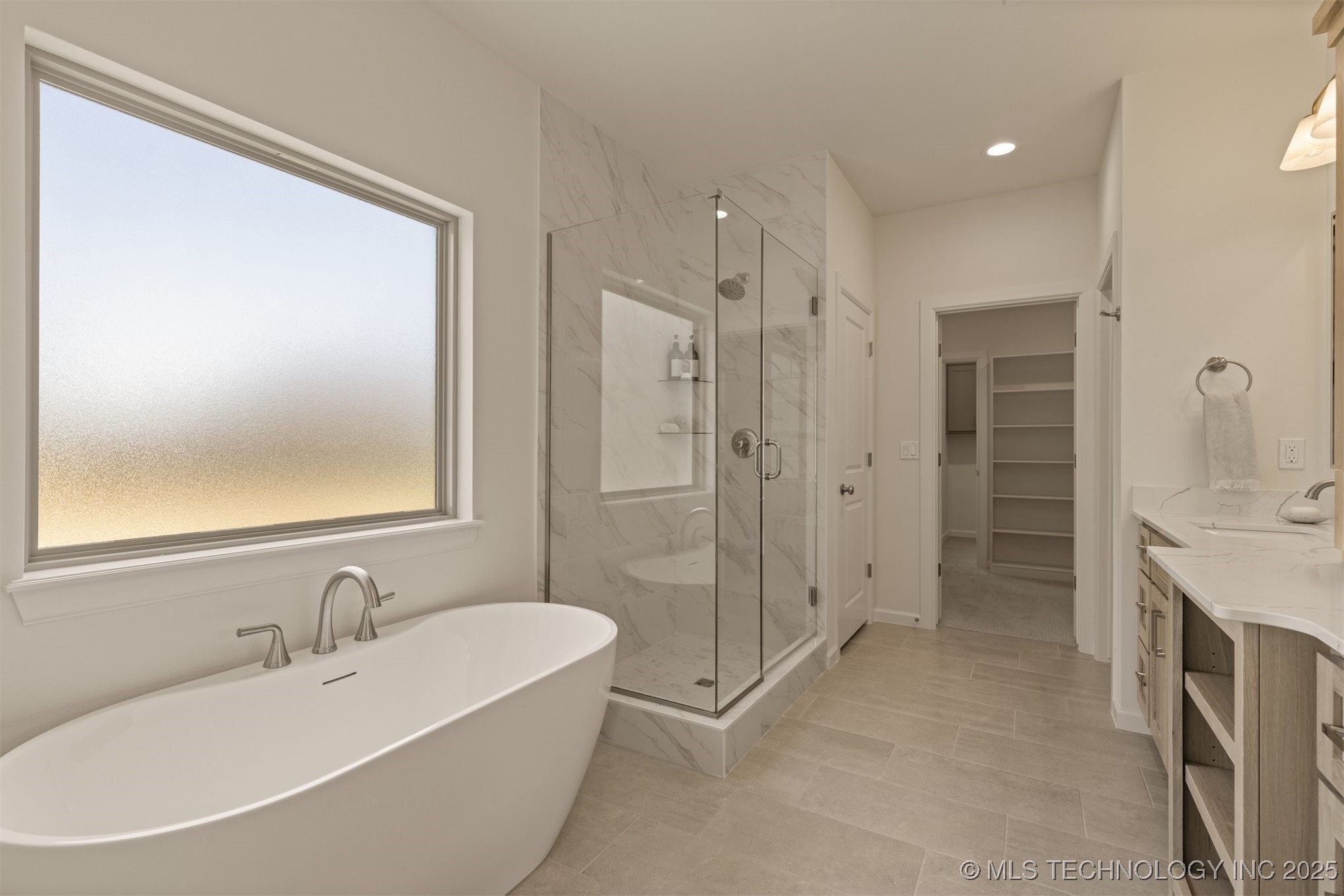 1331 N Beech Street Property Photo 33