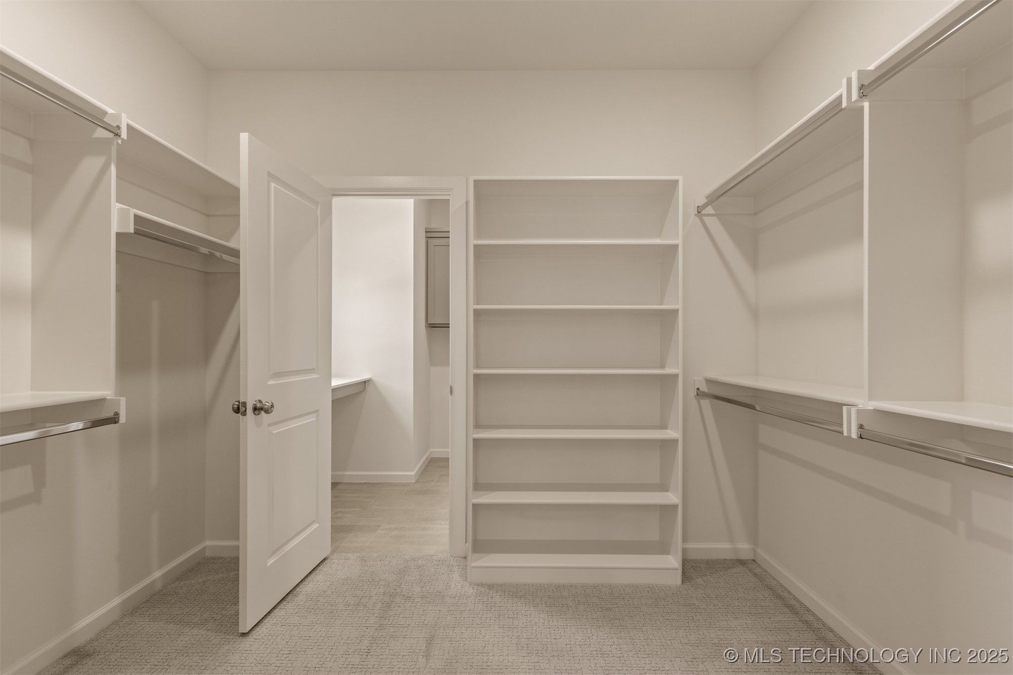 1331 N Beech Street Property Photo 36