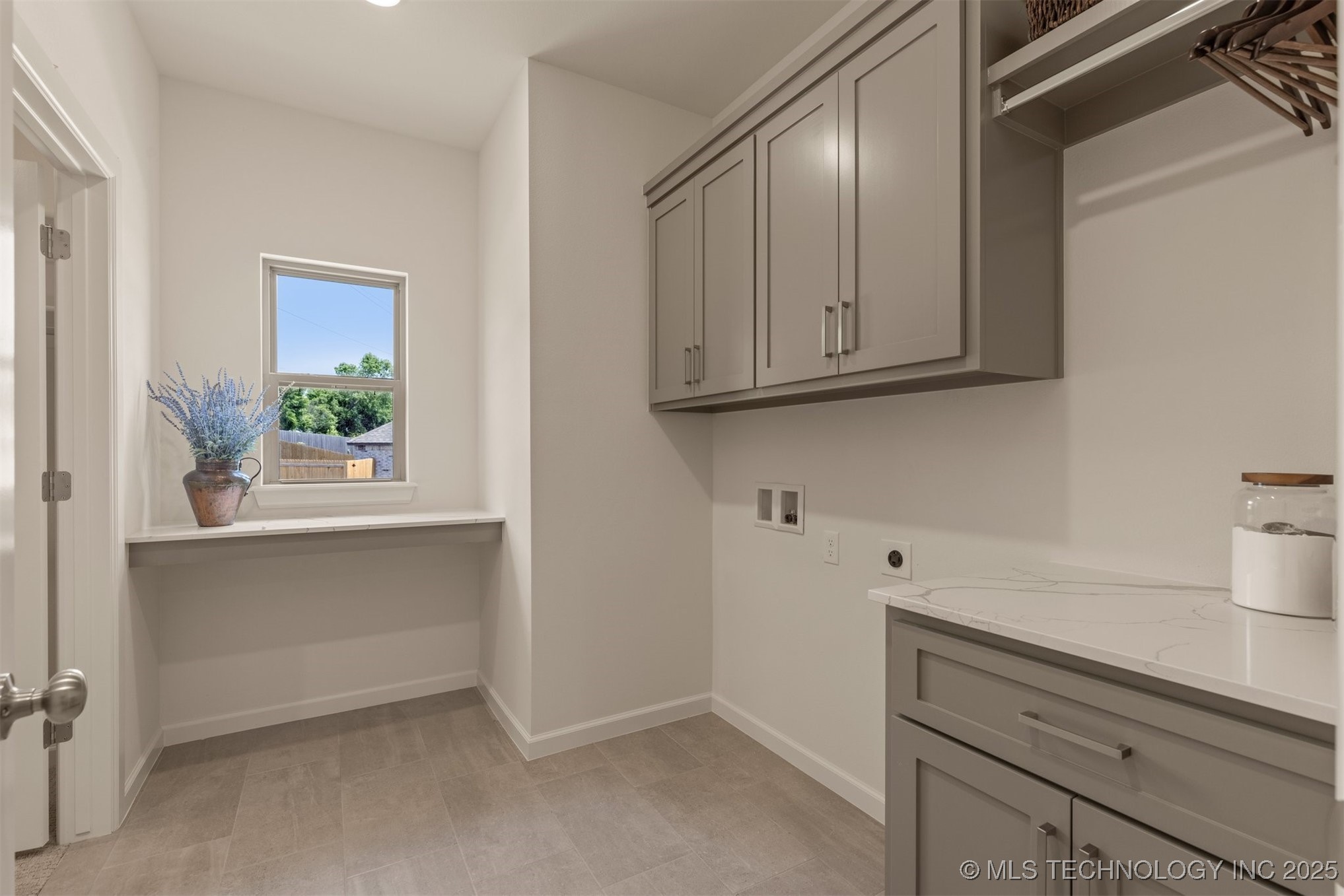 1331 N Beech Street Property Photo 40