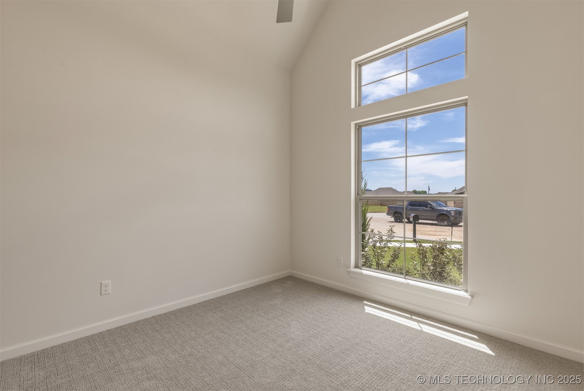 1331 N Beech Street Property Photo 46