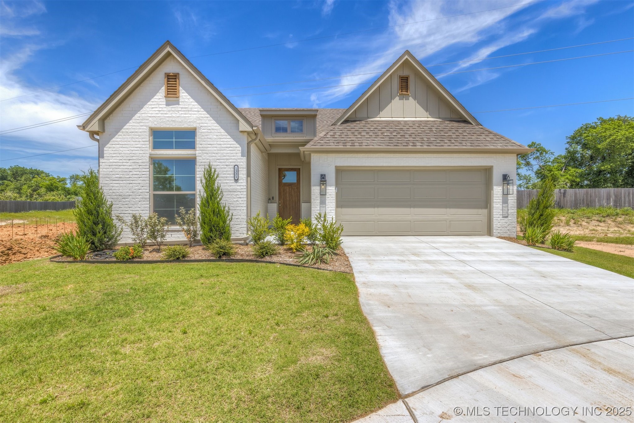 1331 N Beech Street Property Photo 55