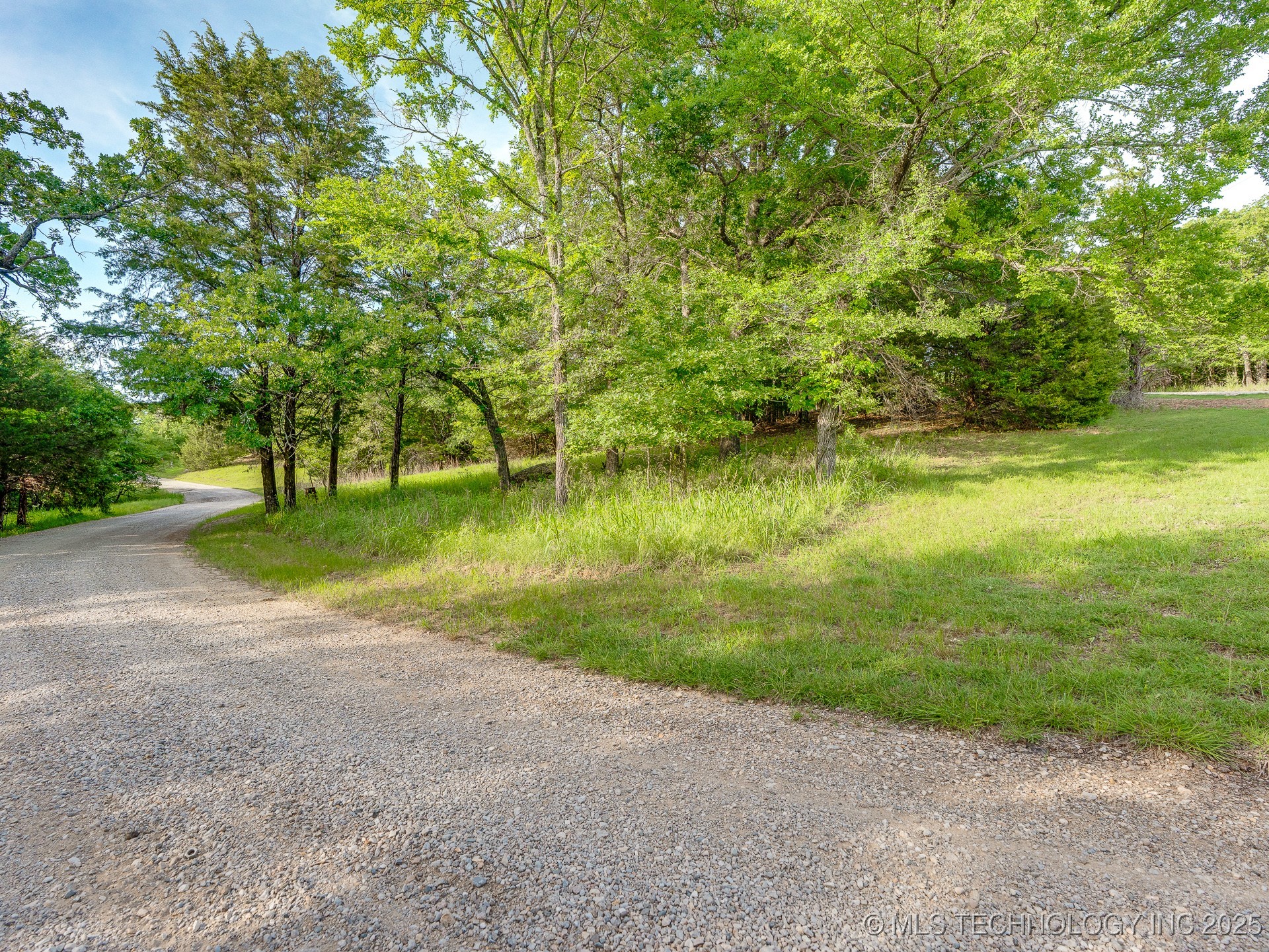 Millennium Junction Property Photo 5