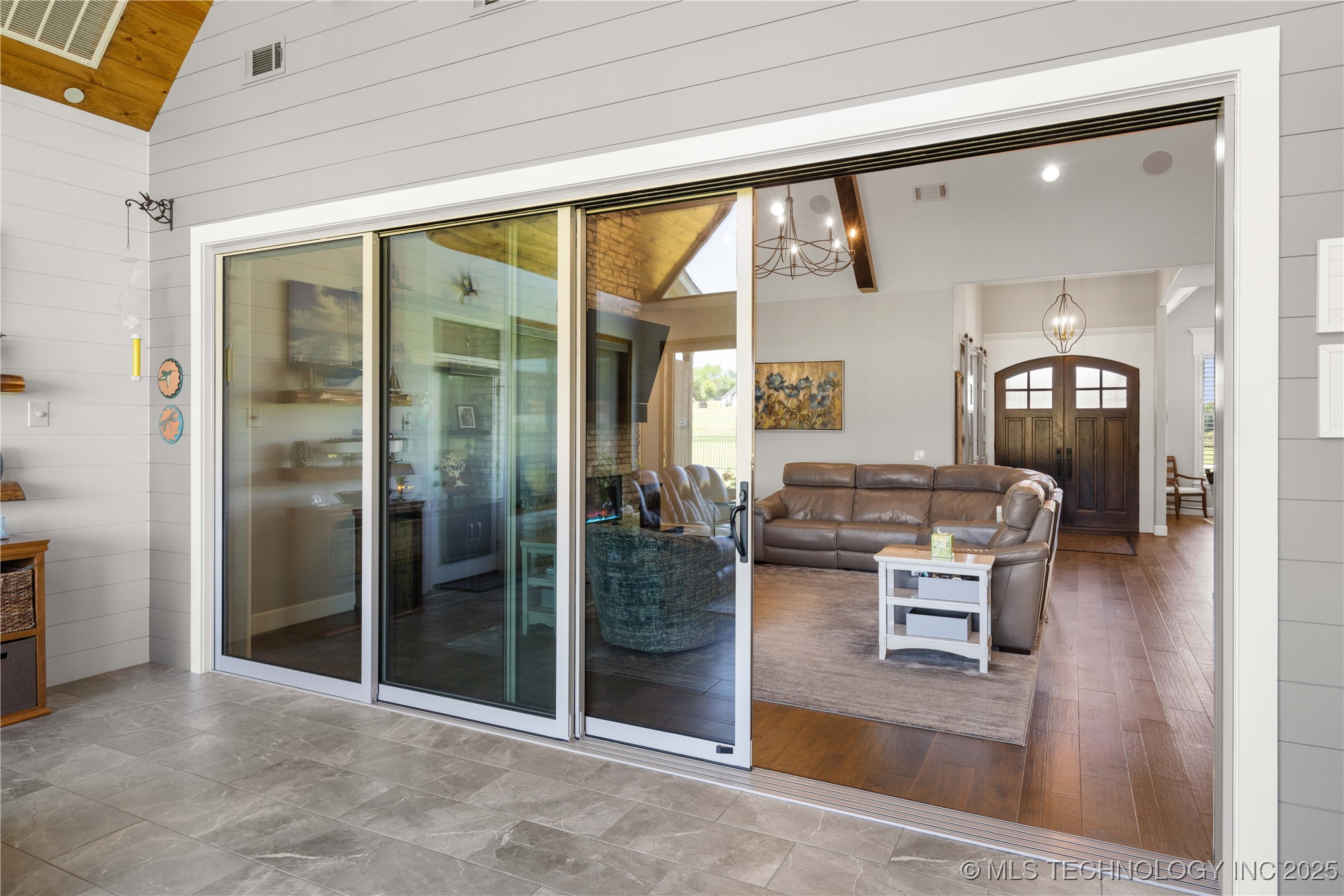 1580 Dawson Drive Property Photo 23