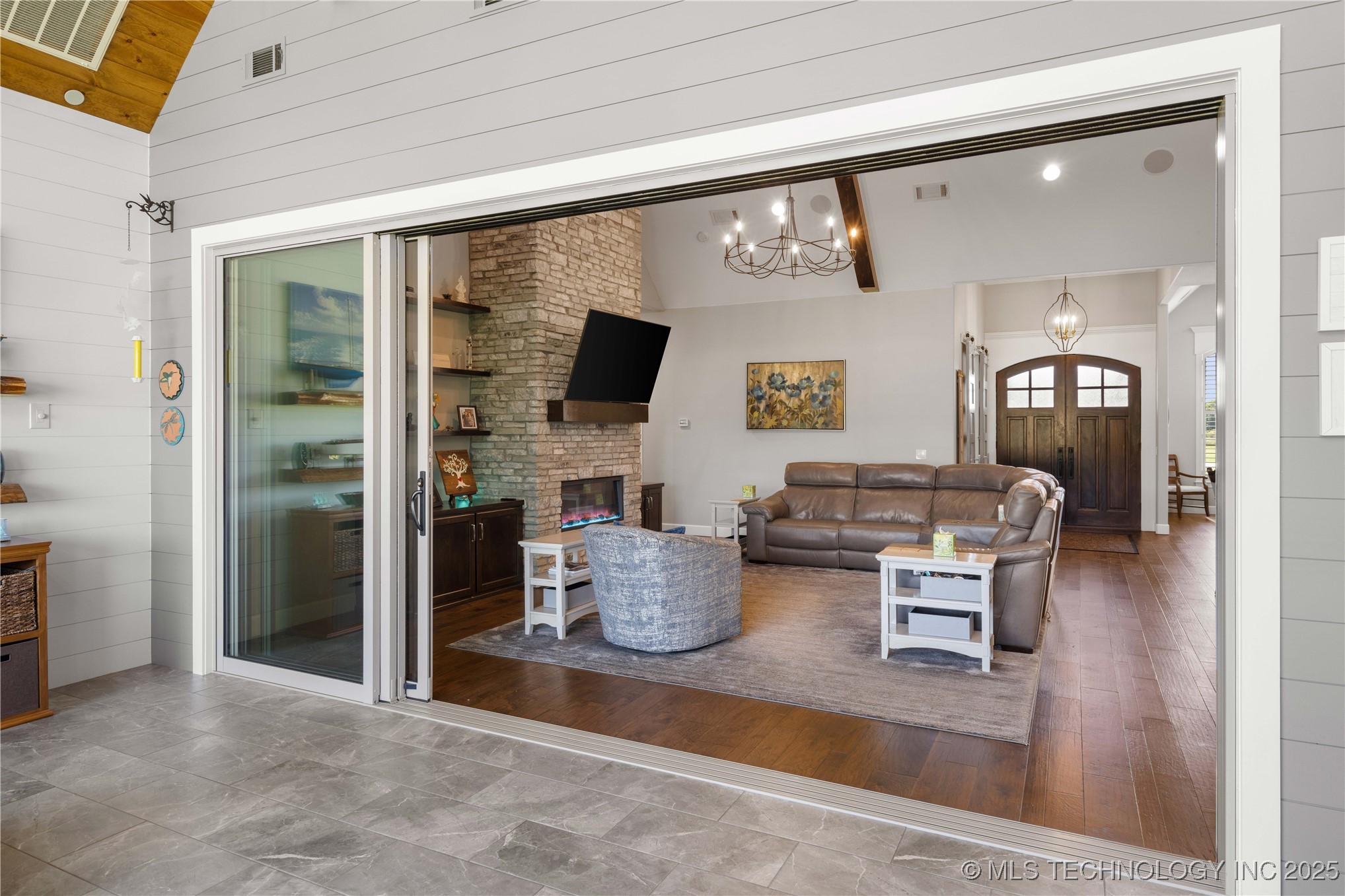 1580 Dawson Drive Property Photo 24