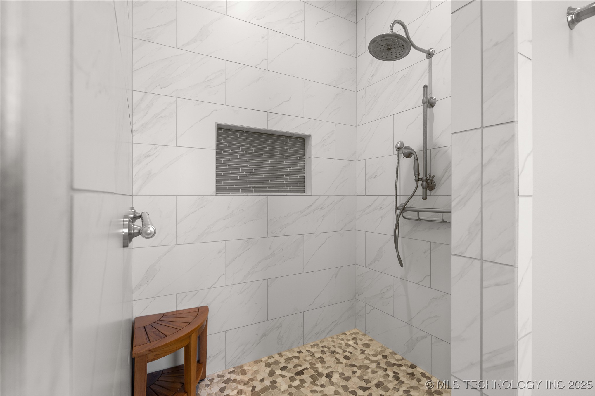 1580 Dawson Drive Property Photo 40