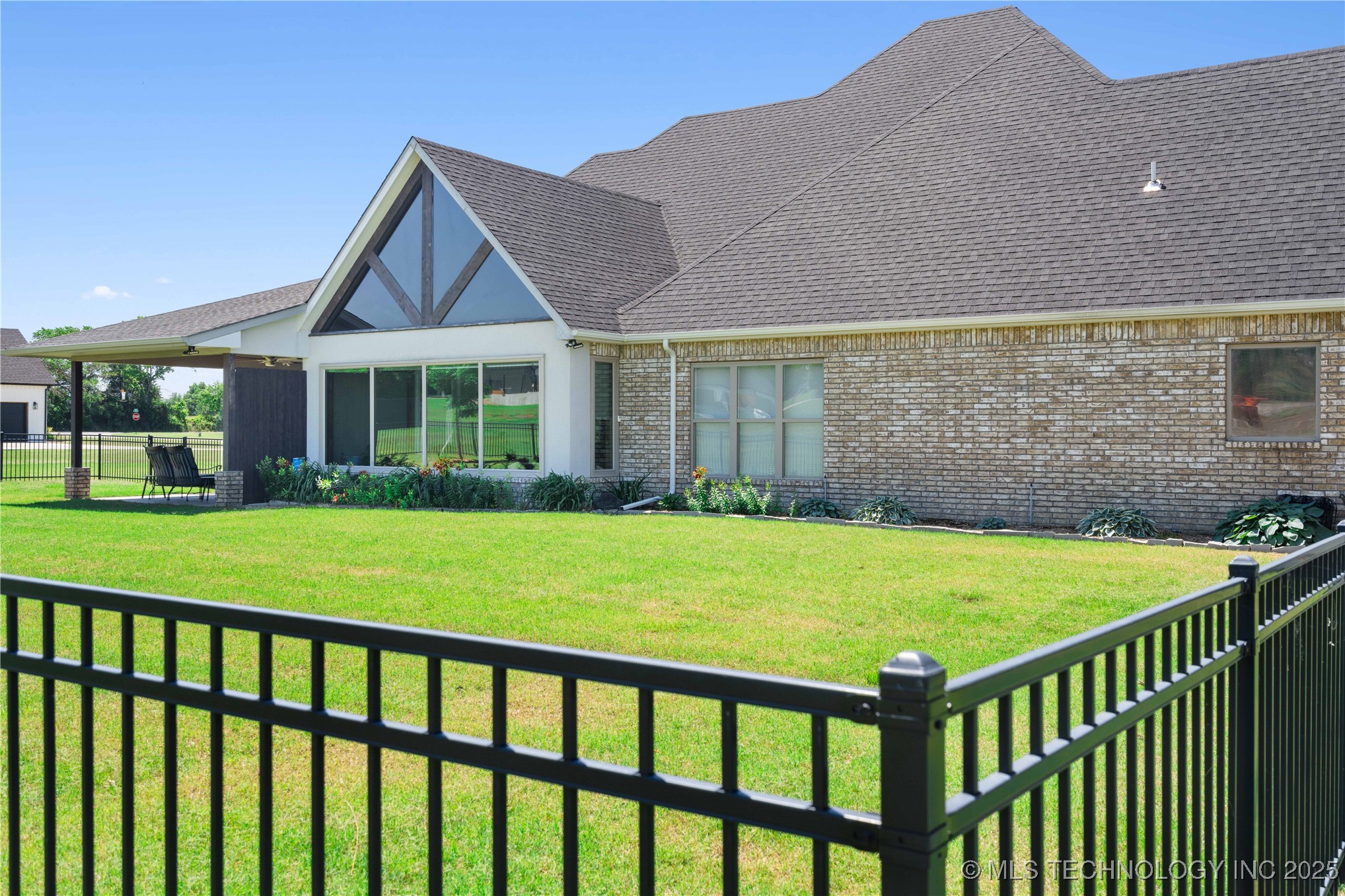 1580 Dawson Drive Property Photo 51