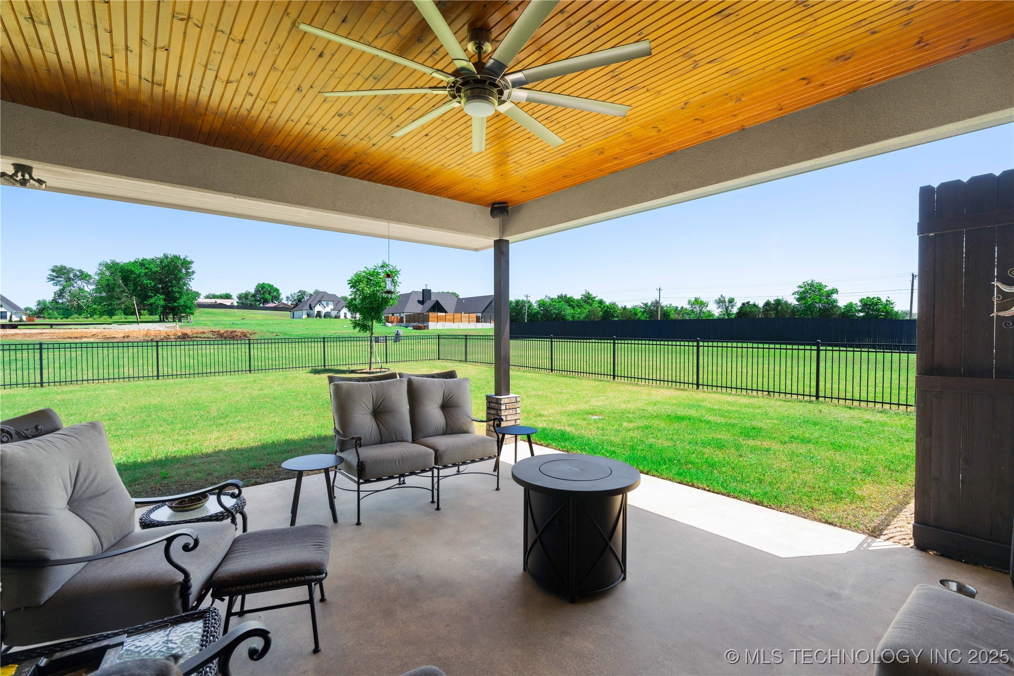 1580 Dawson Drive Property Photo 53