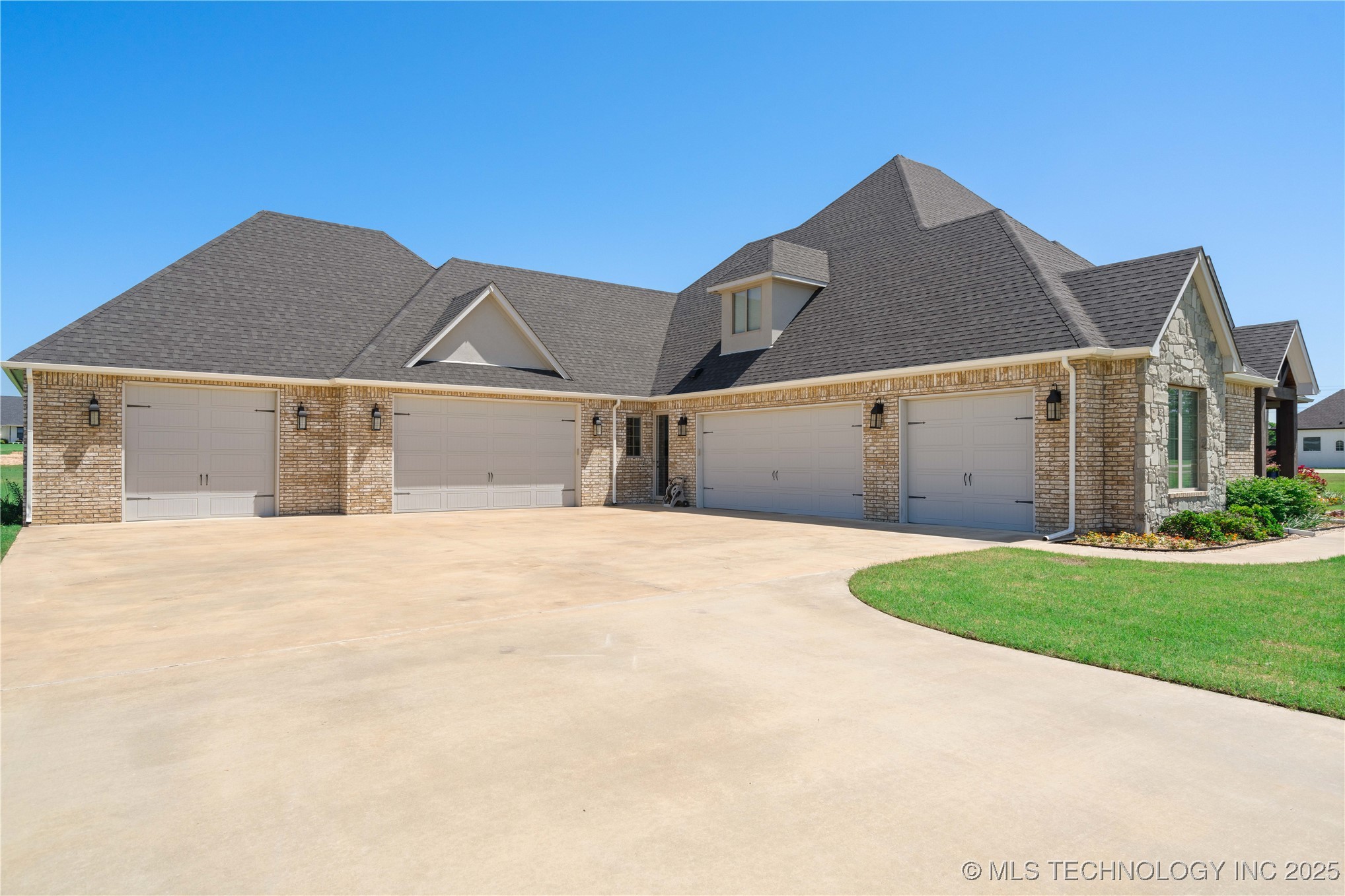 1580 Dawson Drive Property Photo 55