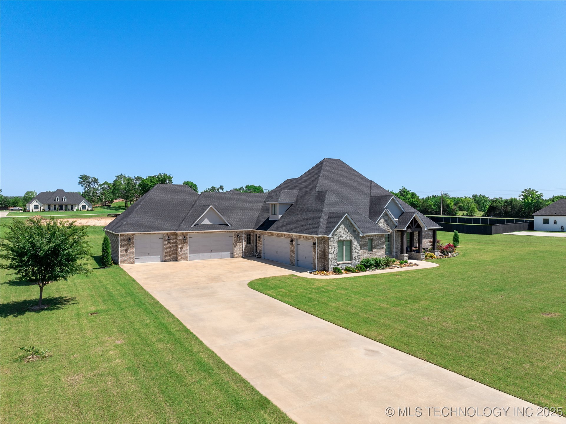 1580 Dawson Drive Property Photo 64