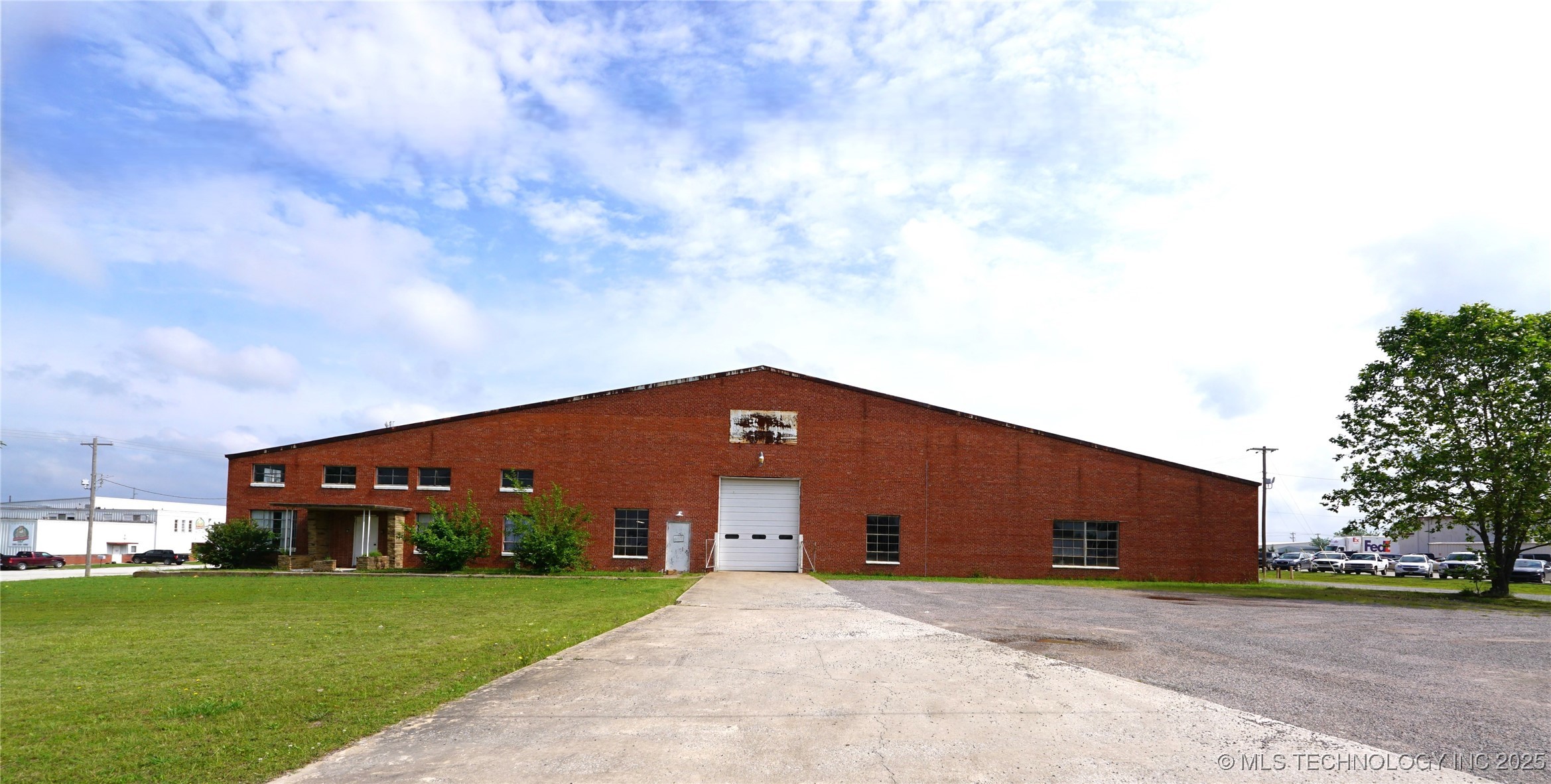 1900 B. Street Property Photo 1