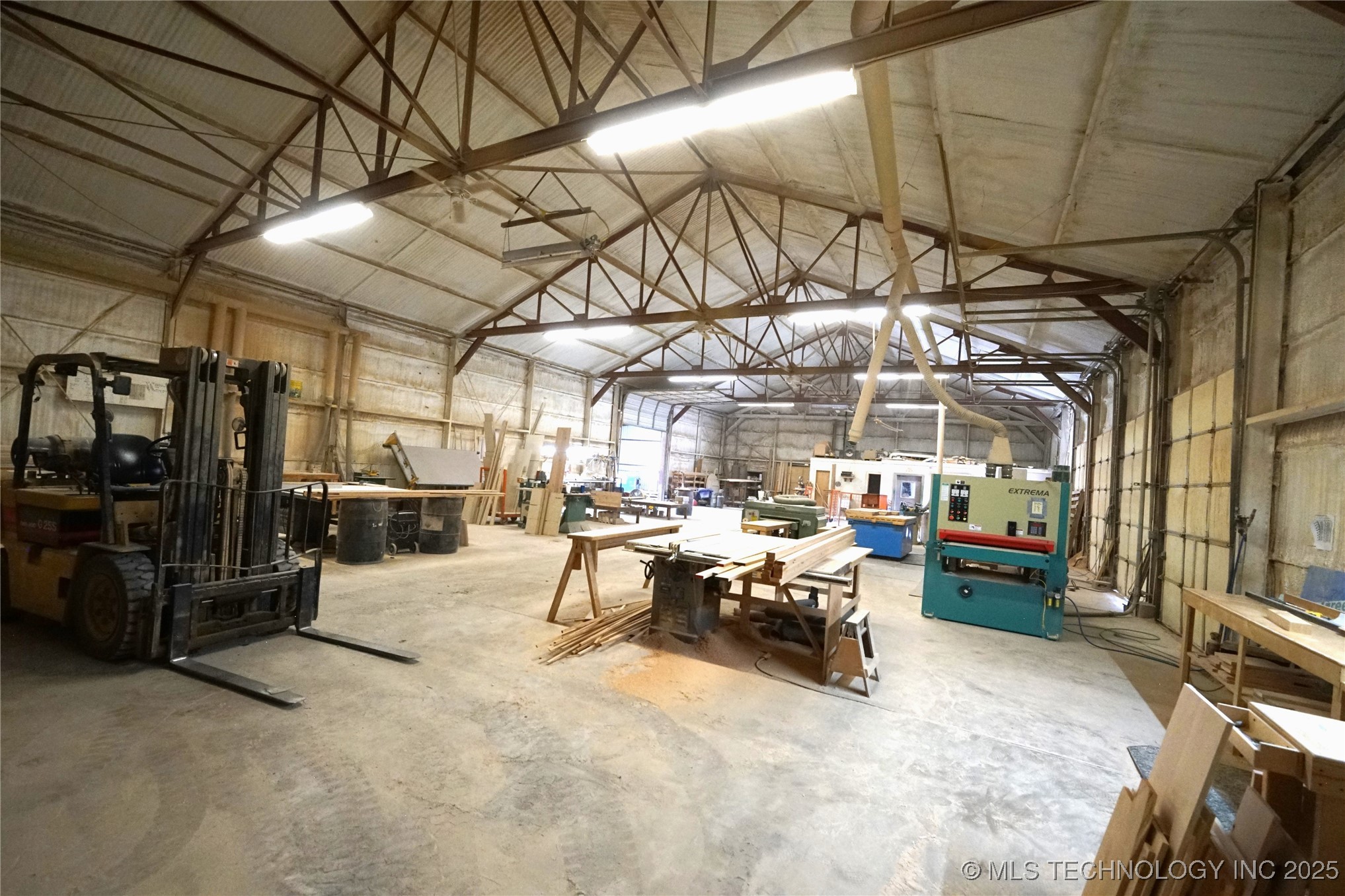 1900 B. Street Property Photo 16